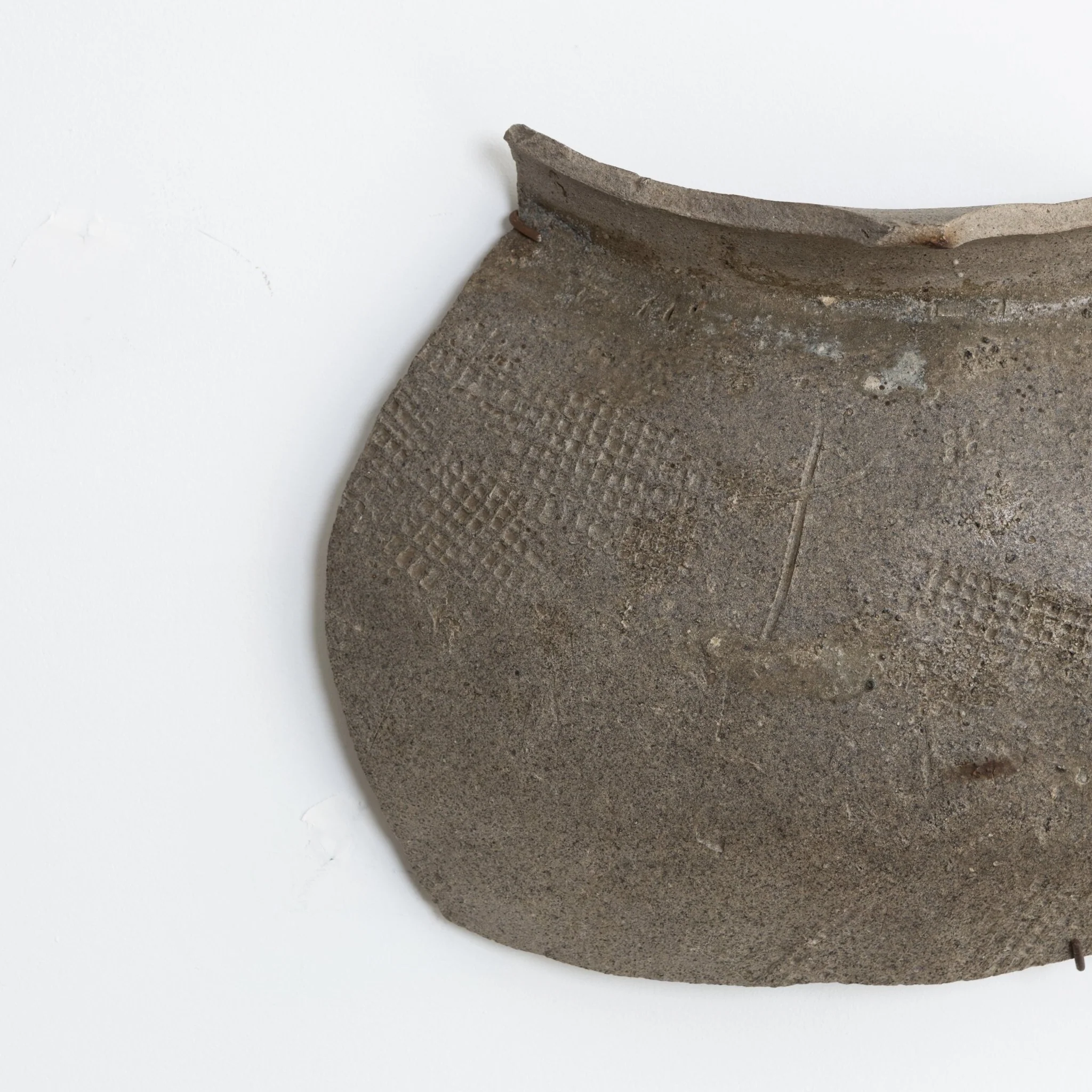 034 Unknown, Japan Ceramic Object - Image 3