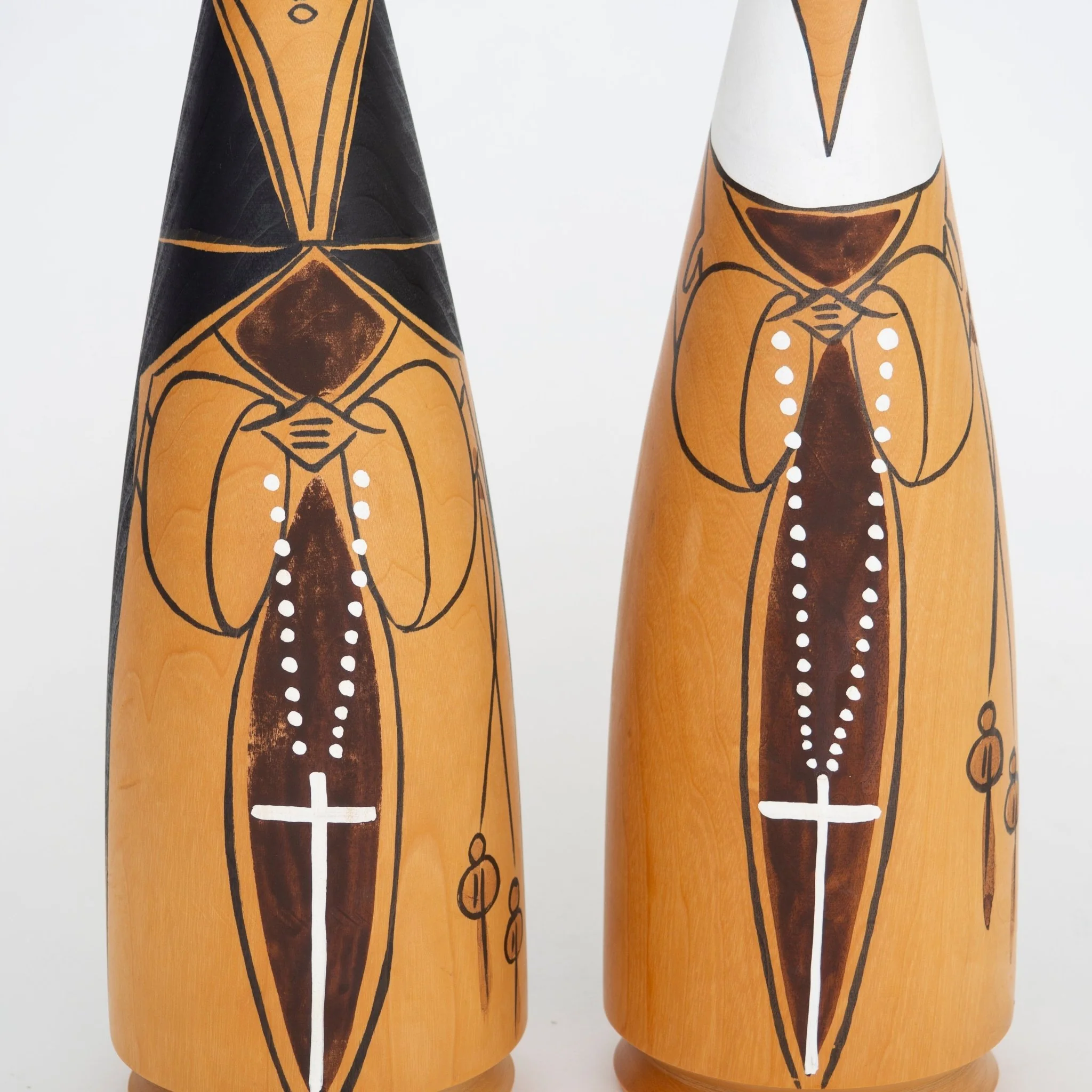 088 Unknown, Japan Wood Object (Pair) - Image 2