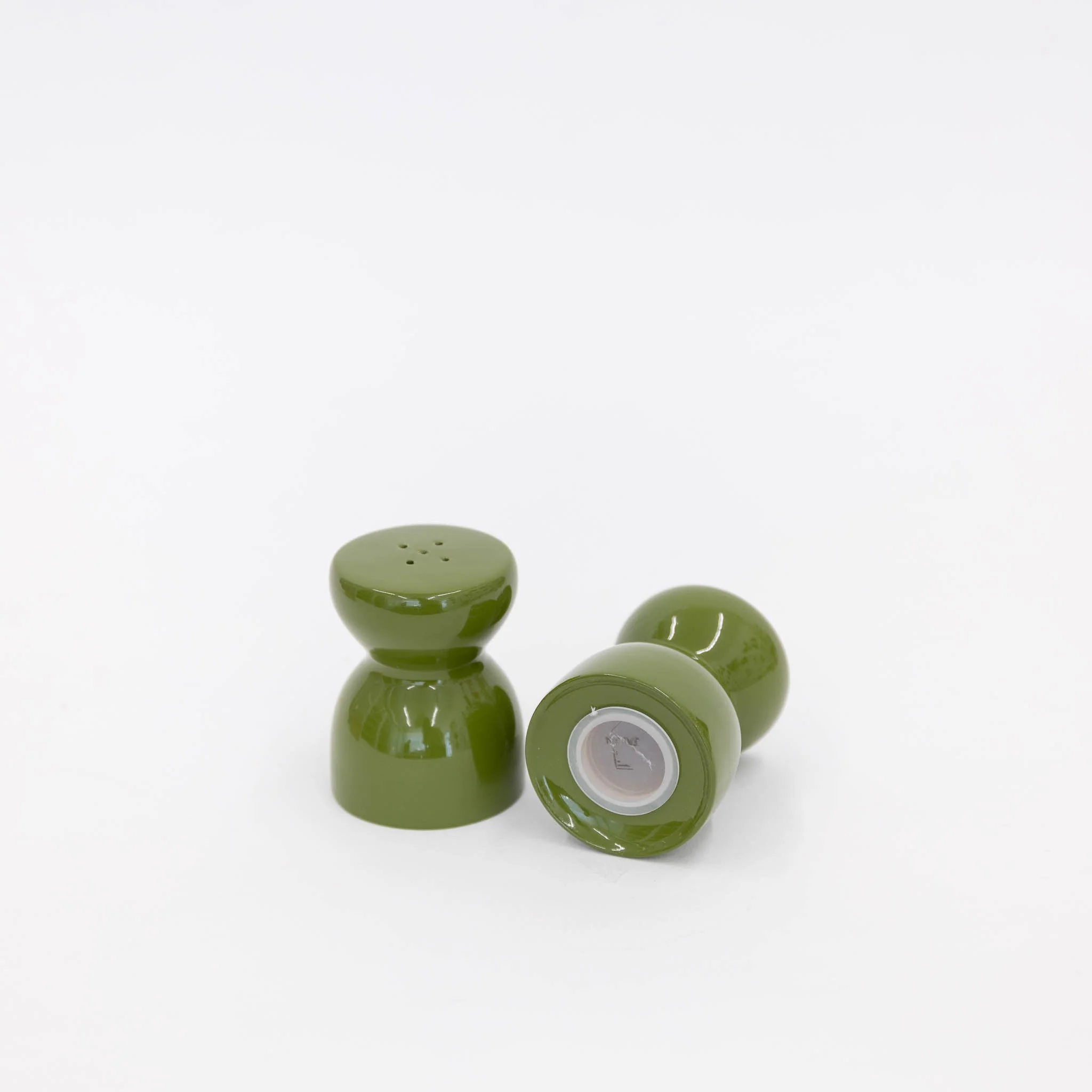 101 60's, Salt and Pepper Shaker - Olive green - Image 2