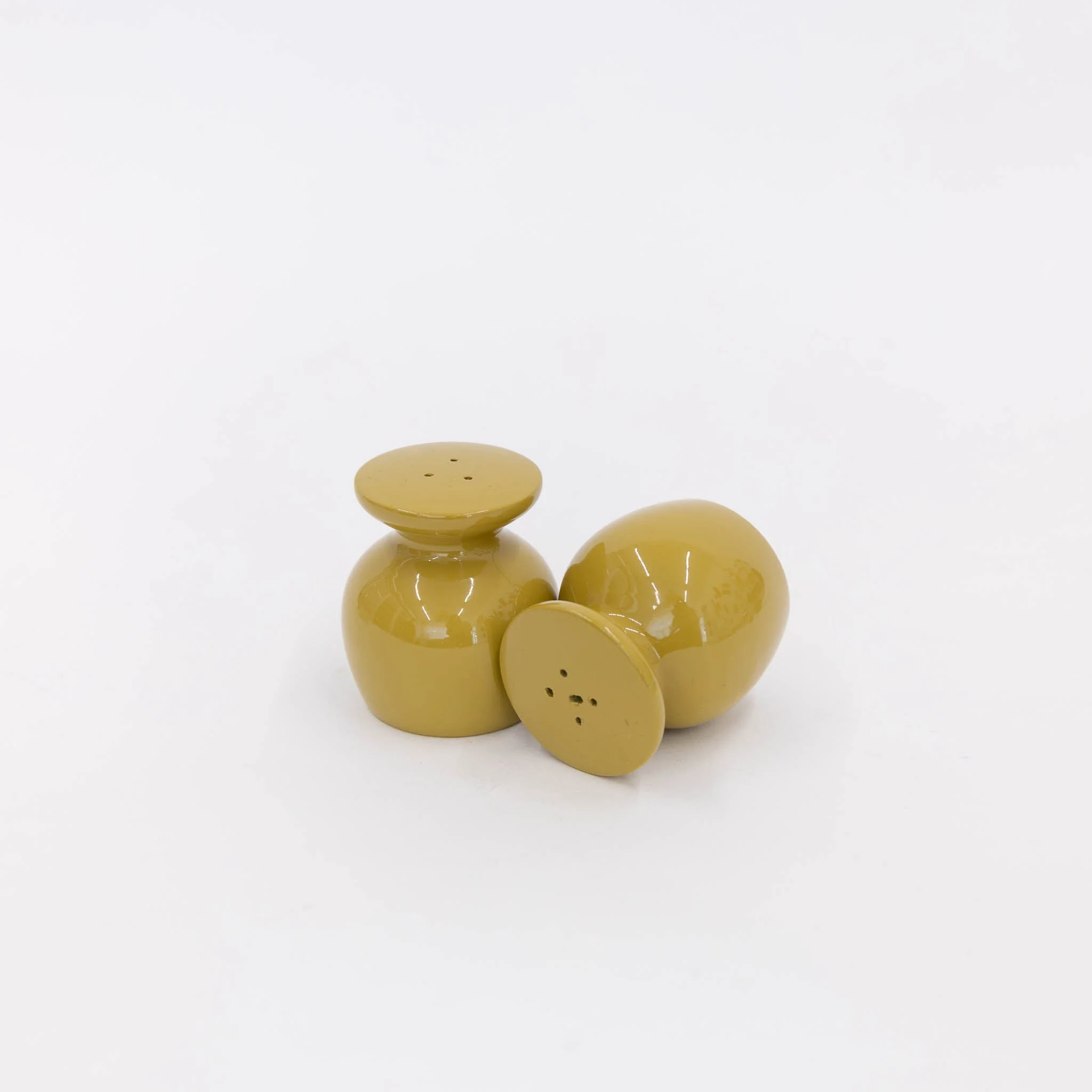 104 60's, Salt and Pepper Shaker - Mustard 2 - Image 3