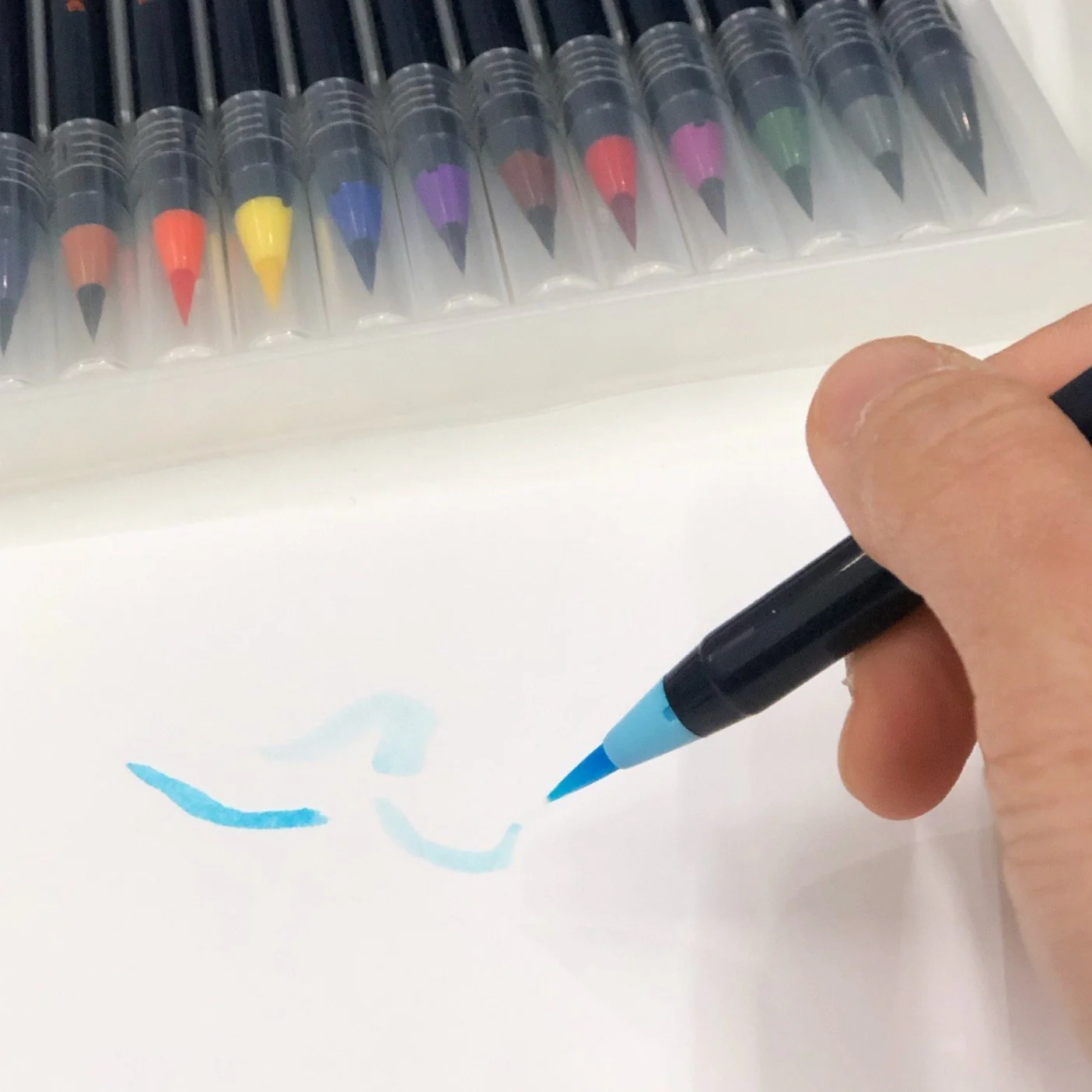 Watercolor Brush Pen - 20 colors - Image 3