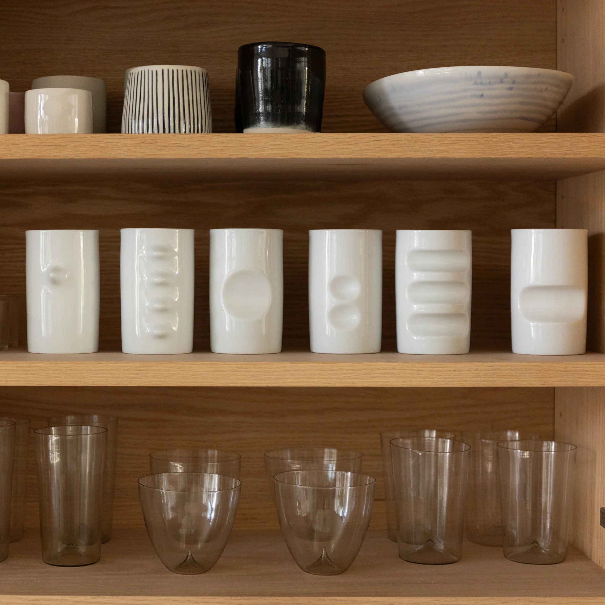 Hakusan Porcelain Fancy Cups - Image 3