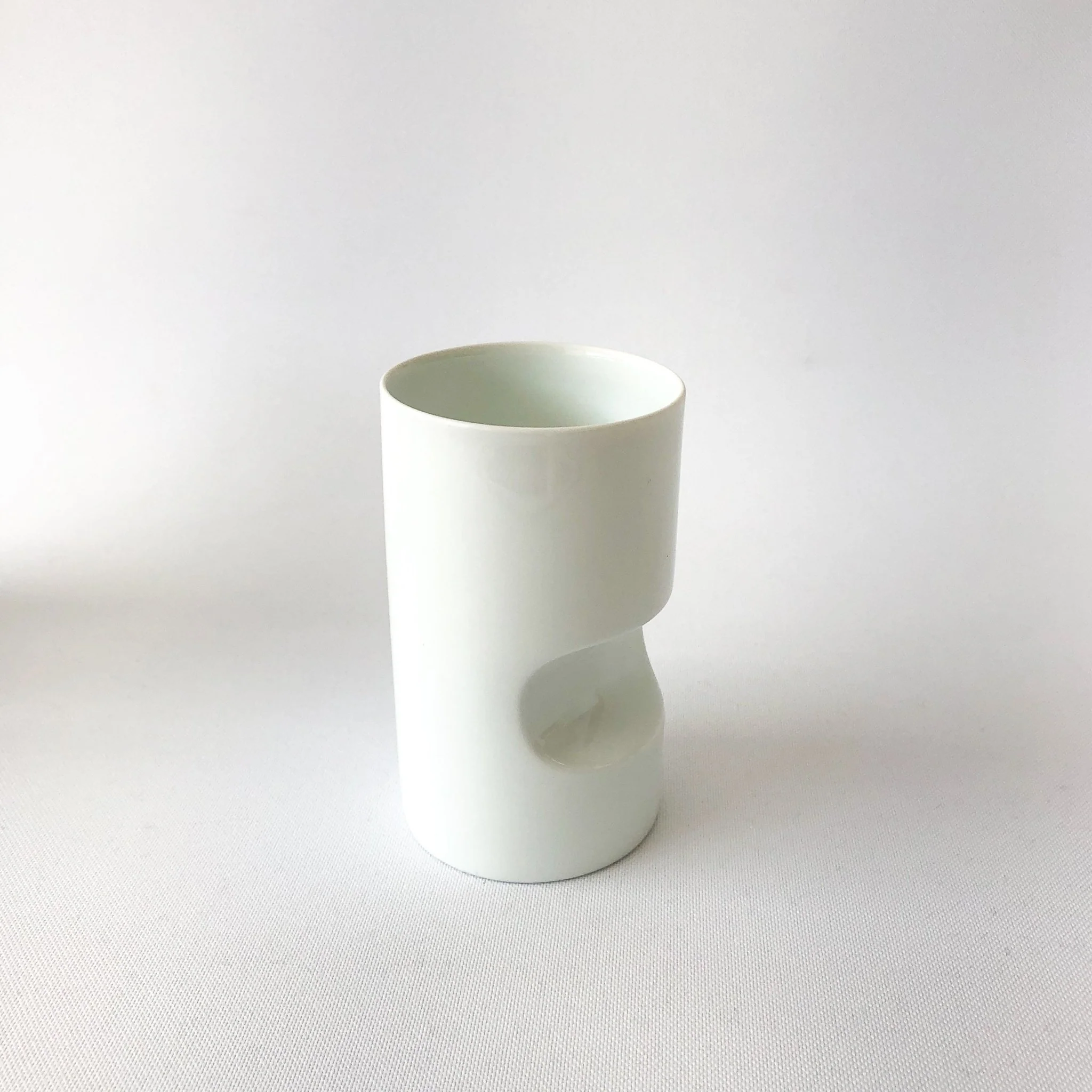 Hakusan Porcelain Fancy Cups - Image 6
