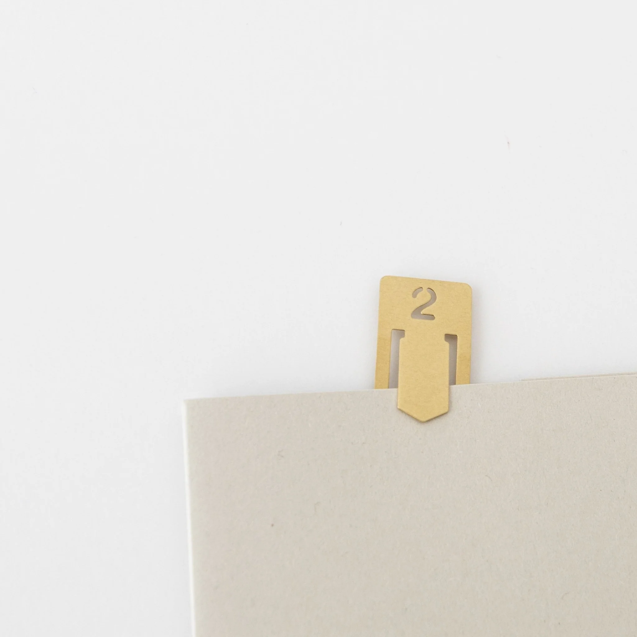 Traveler's Company Brass Number Clip - Image 3