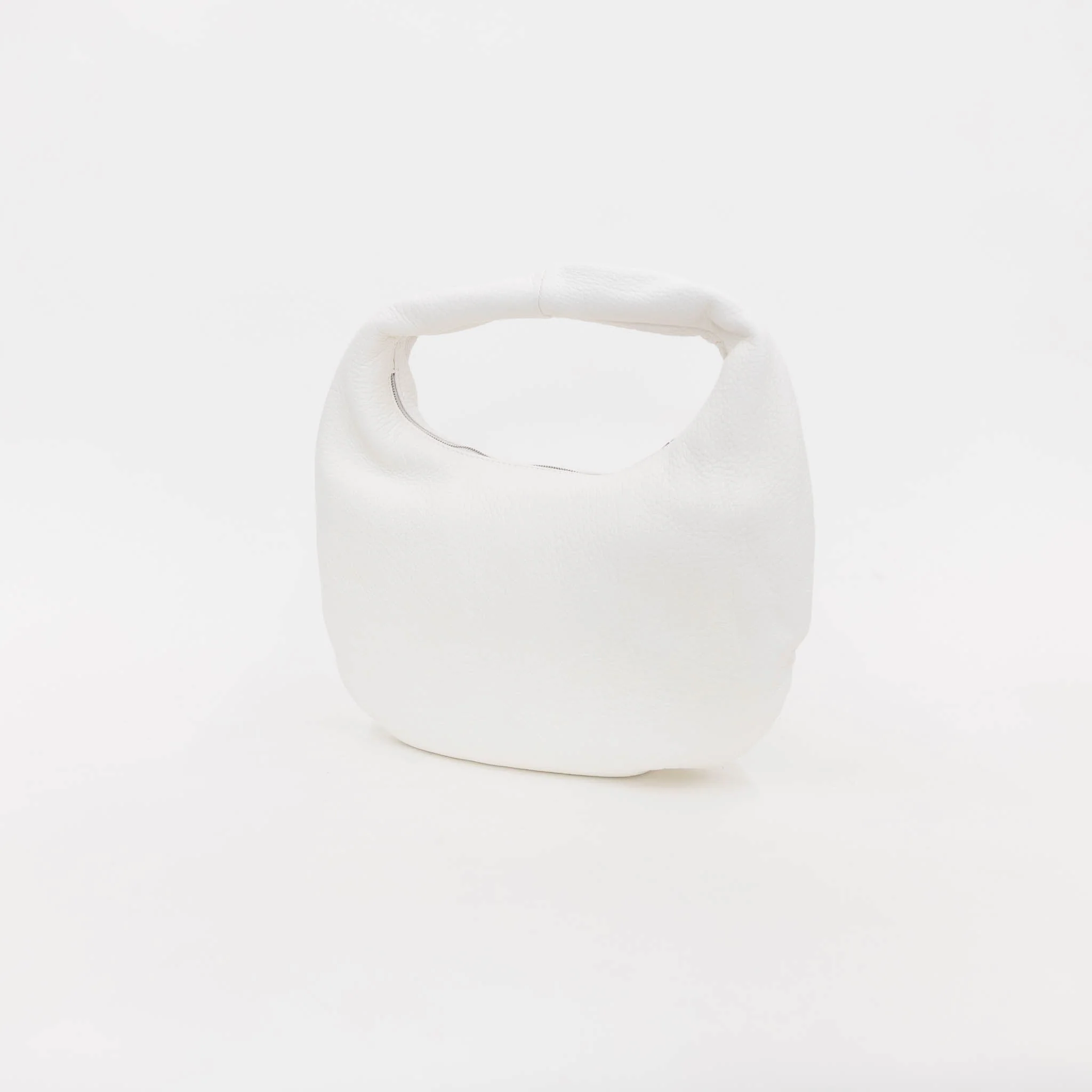 Aeta Deer Leather Round Bag Medium DA59 - Image 2