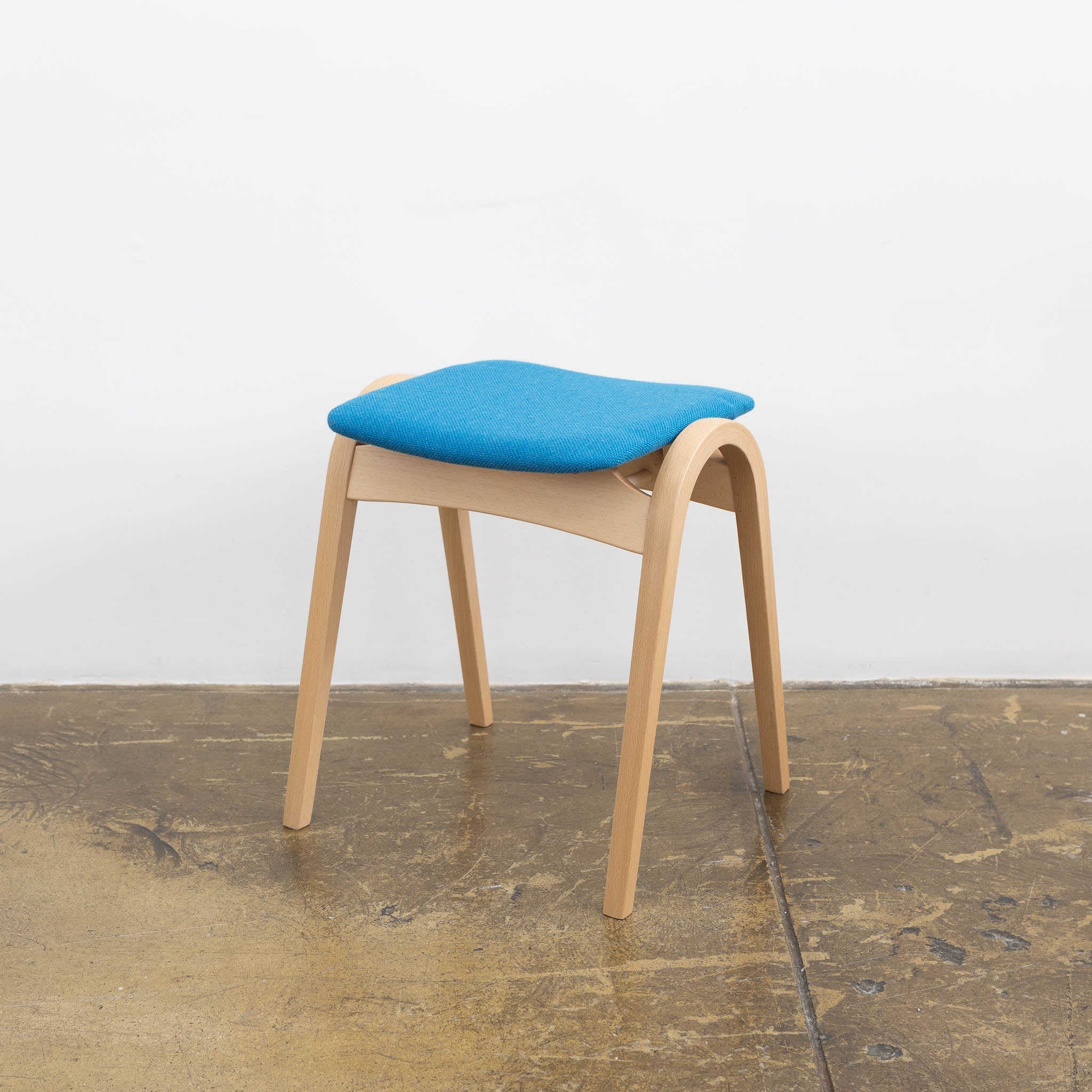 Akita Mokko Stool - Image 7