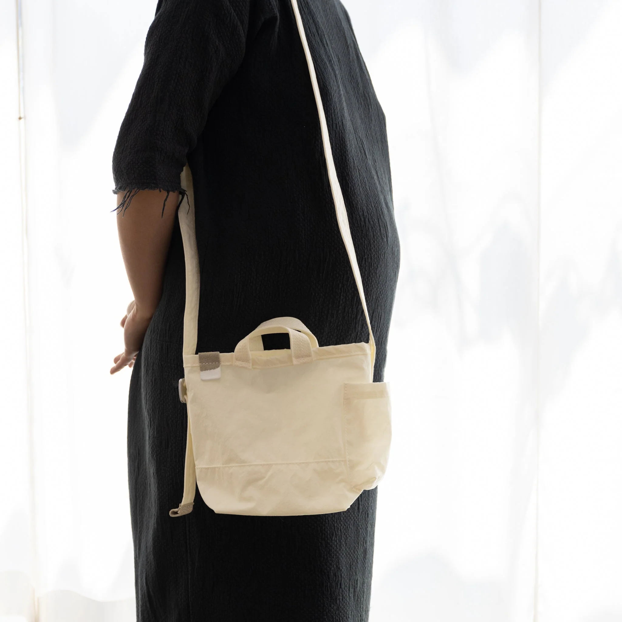 ANUNFOLD Side Pocket Mini Bag - White - Image 3