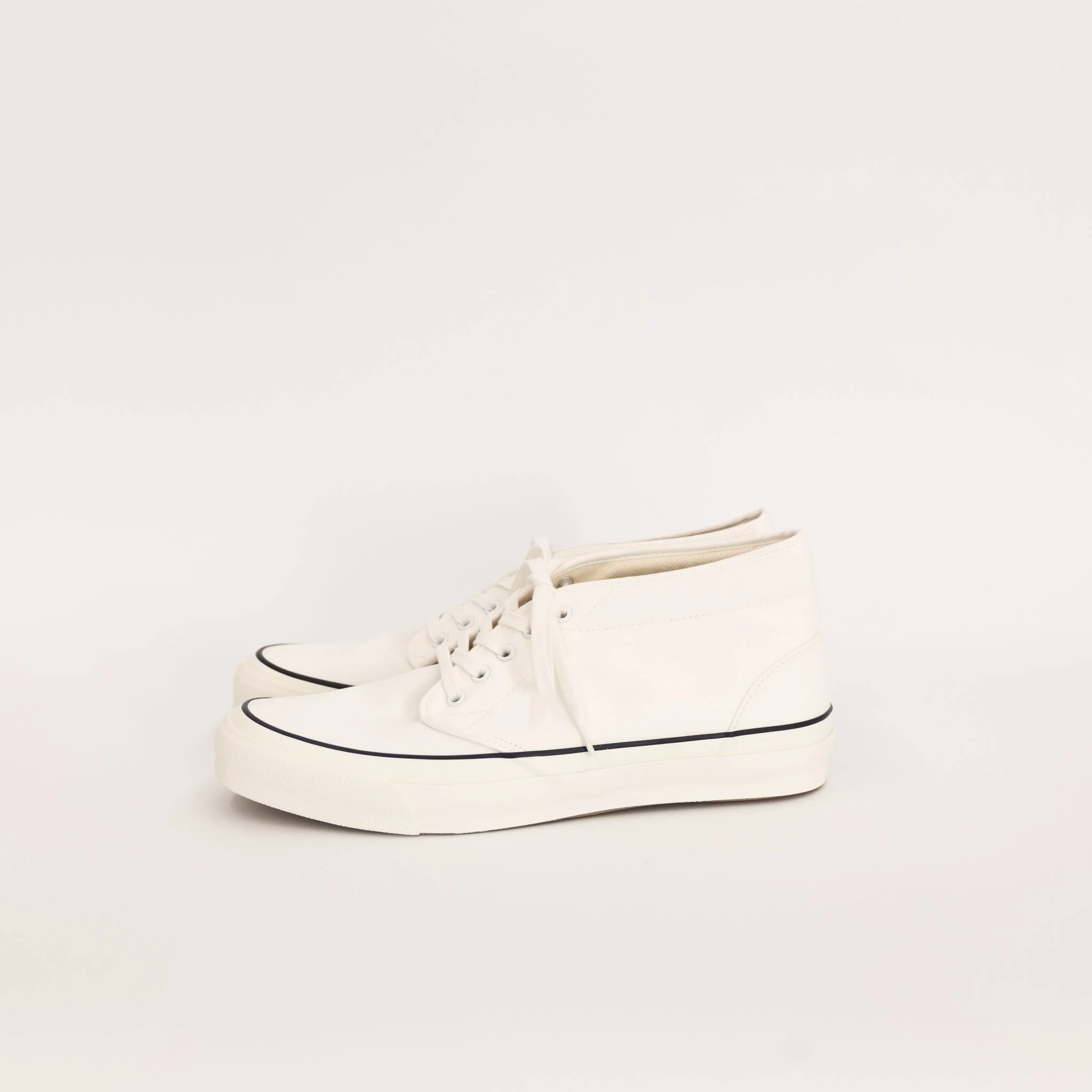Asahi Chukka White Shoes