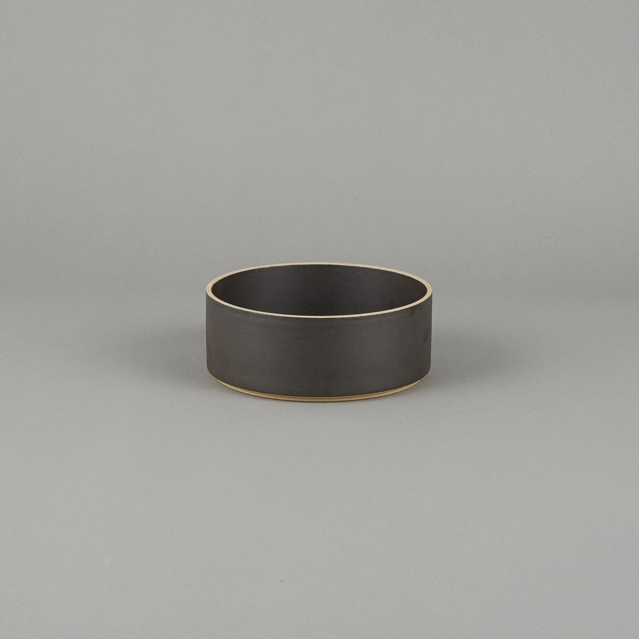 HPB015 - Bowl Tall Black ø 7.3/8"