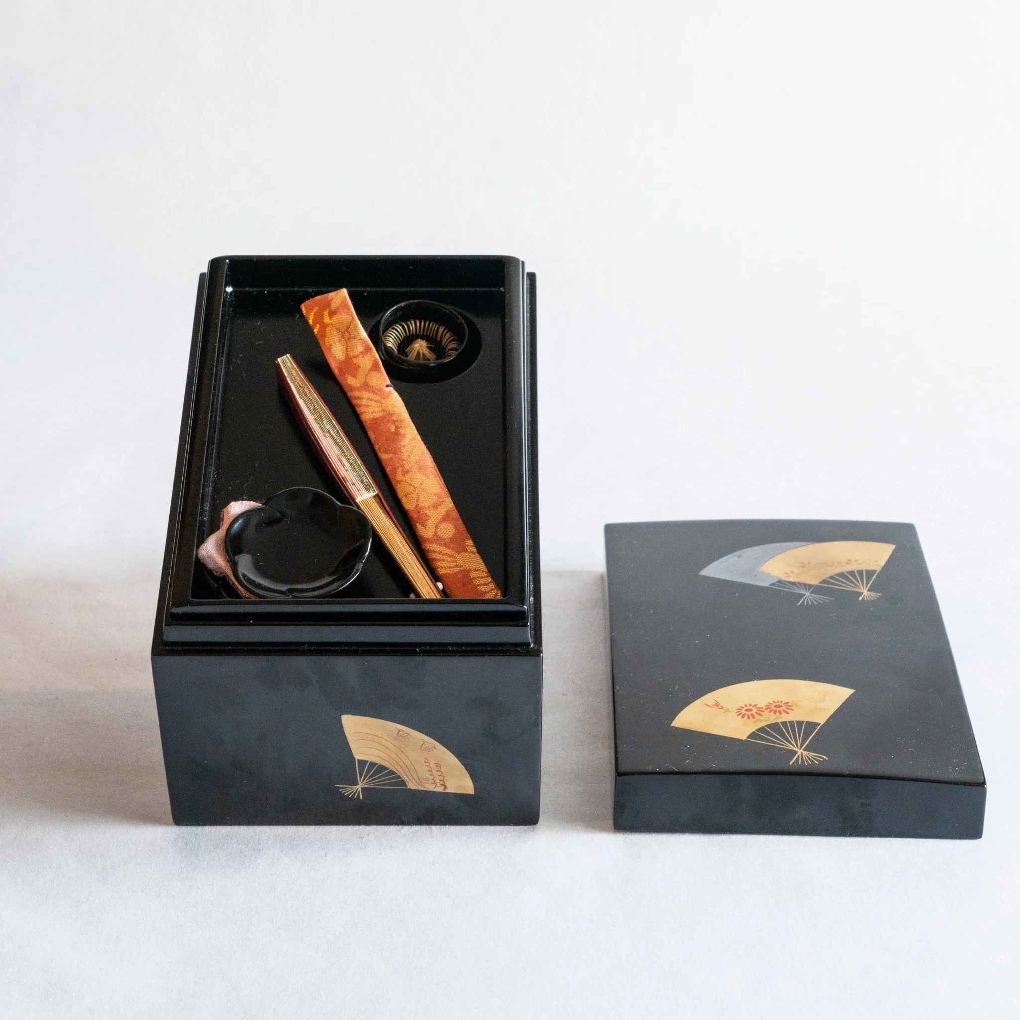 Chabako No.8 - Two in Silence: Fan Tea Box - Image 3