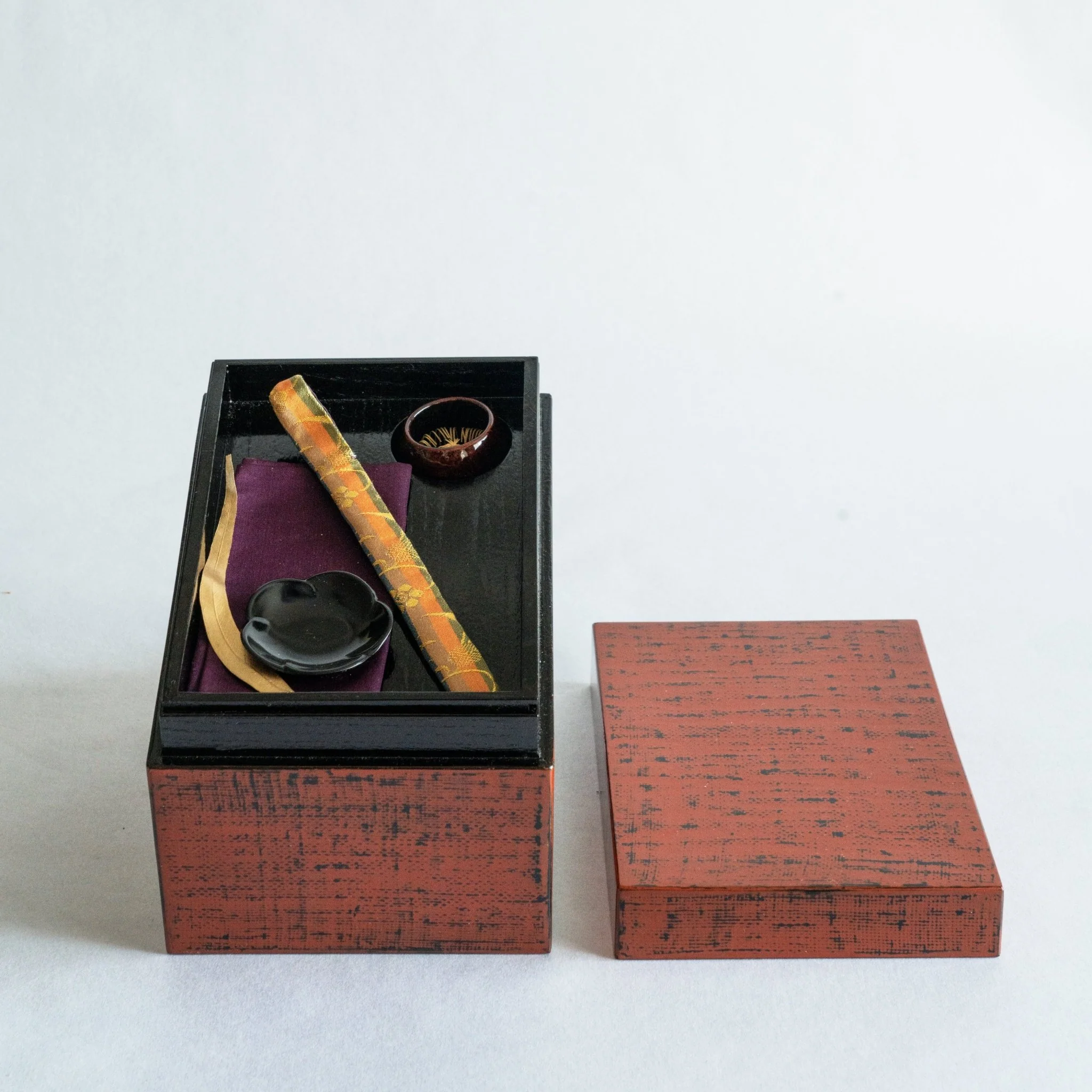 Chabako No.9 - Negoro-Nuri Oribe Tea Box - Image 4