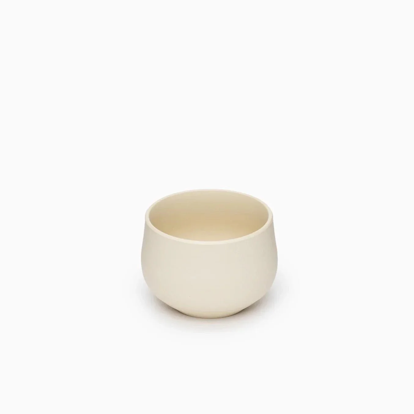 Chanoma Ivory Tea Cup [4-543] - Image 4