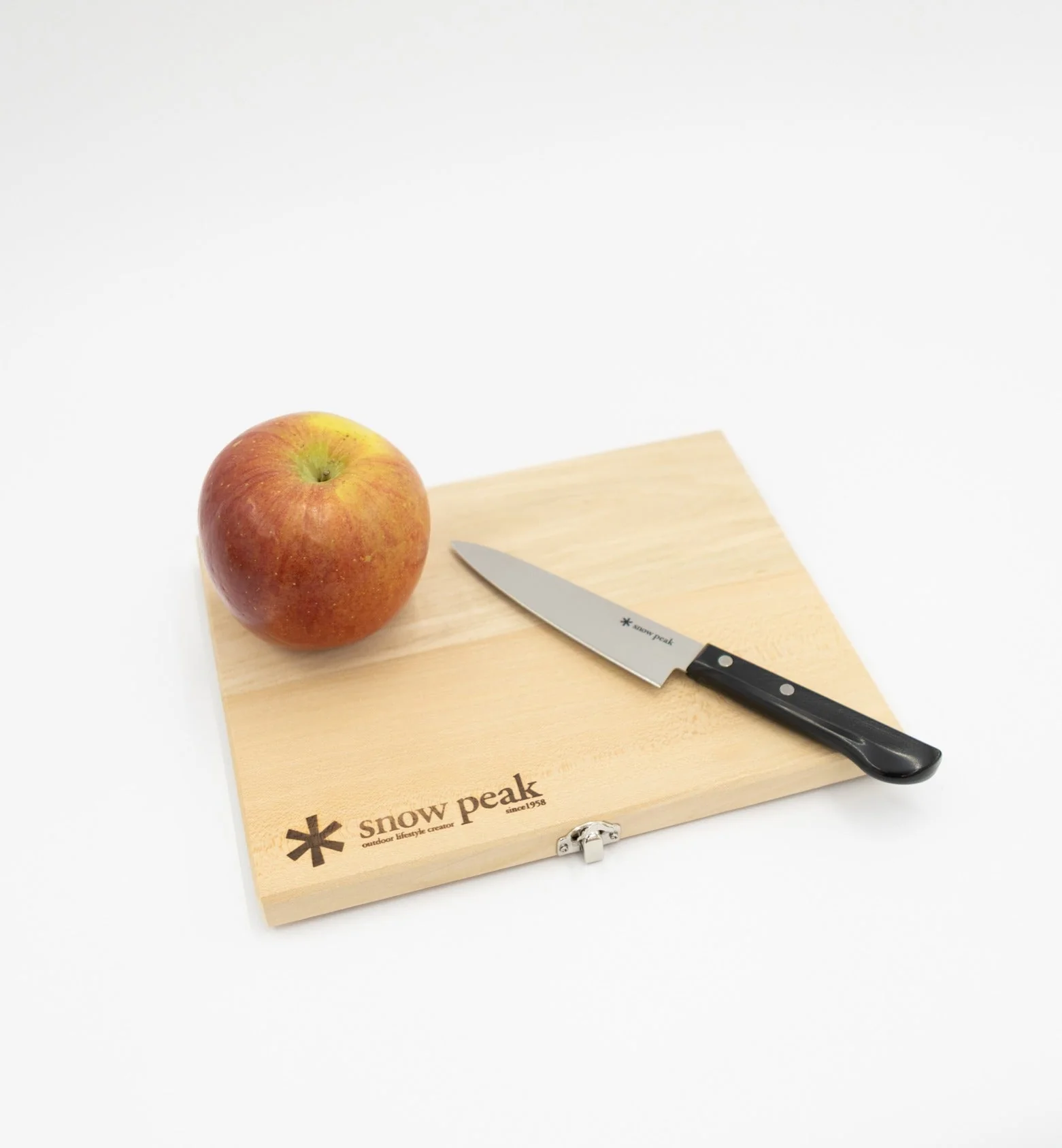 Snow Peak Cutting Board & Knife Set - Image 6