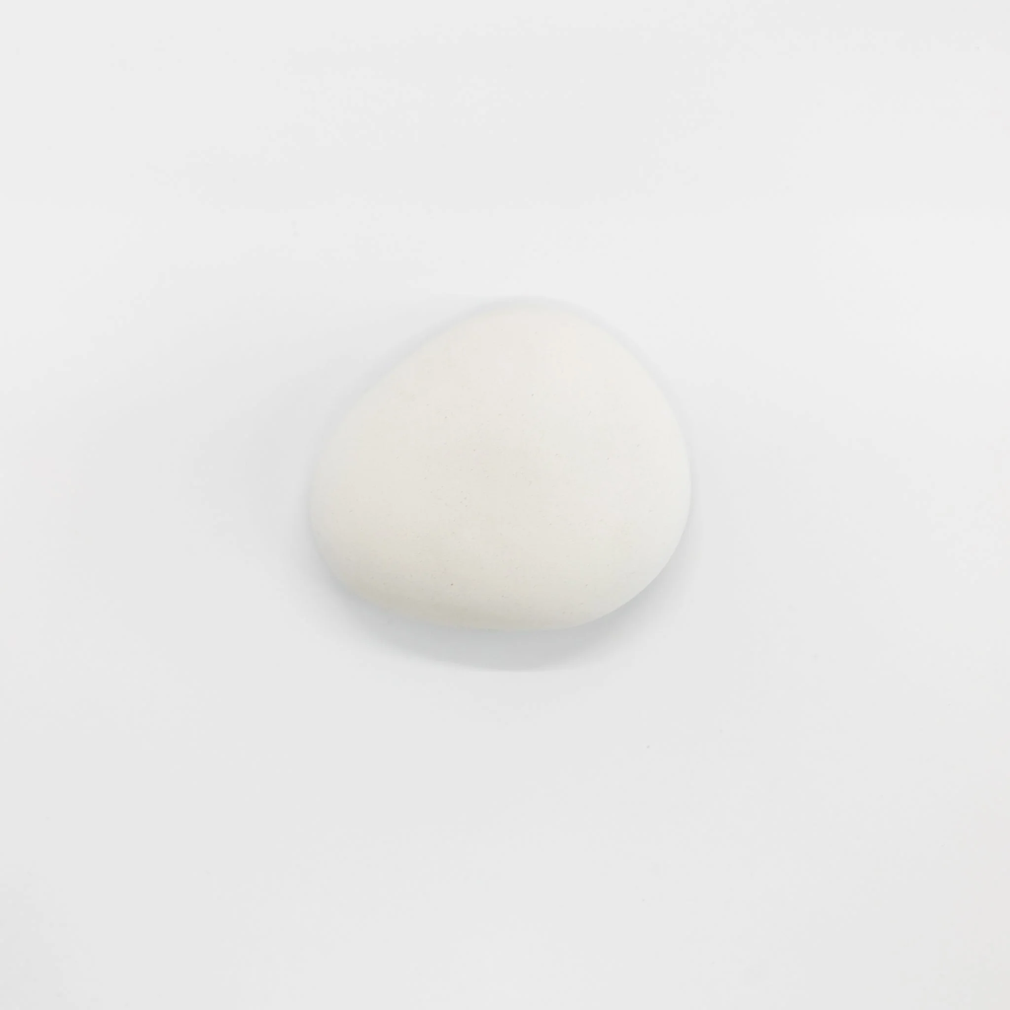 Elemense Pottery Stone Diffuser in White - Image 3