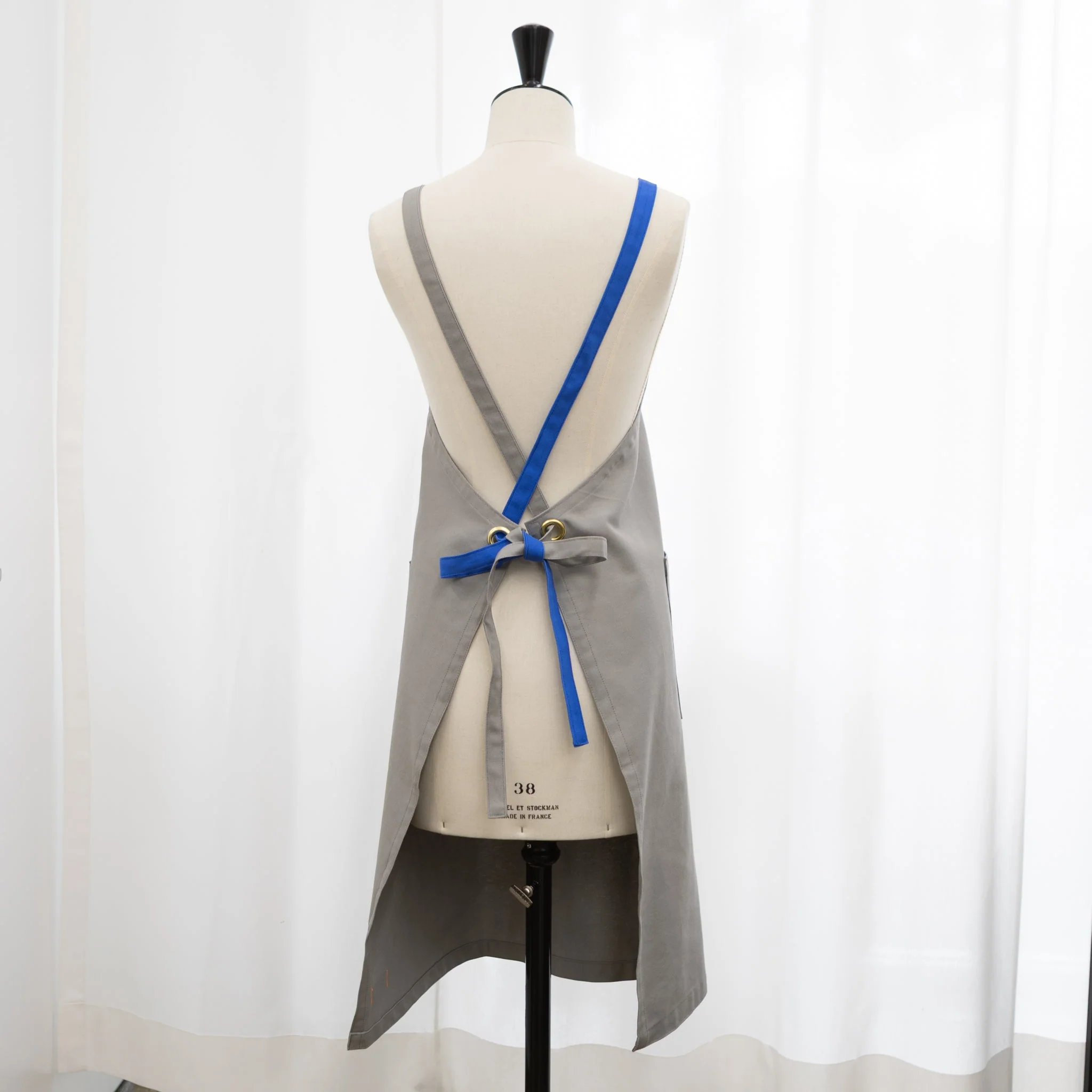 G.K.P. Front-tie Apron & Slip-On Long Apron - Image 6