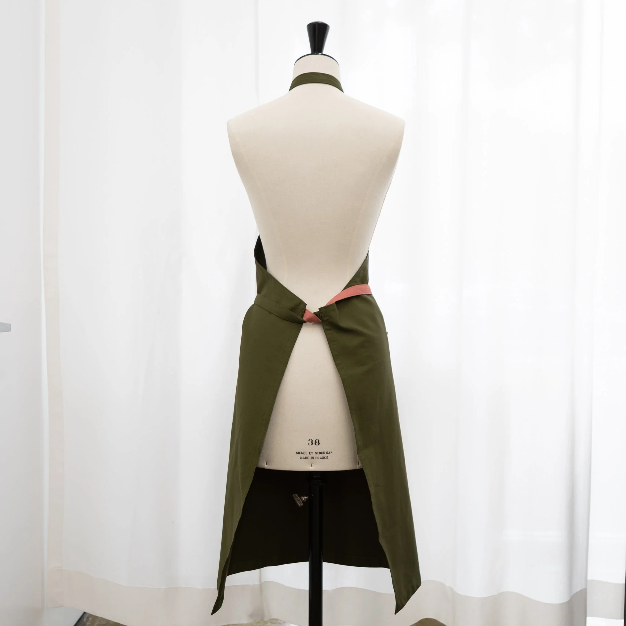 G.K.P. Front-tie Apron & Slip-On Long Apron - Image 7