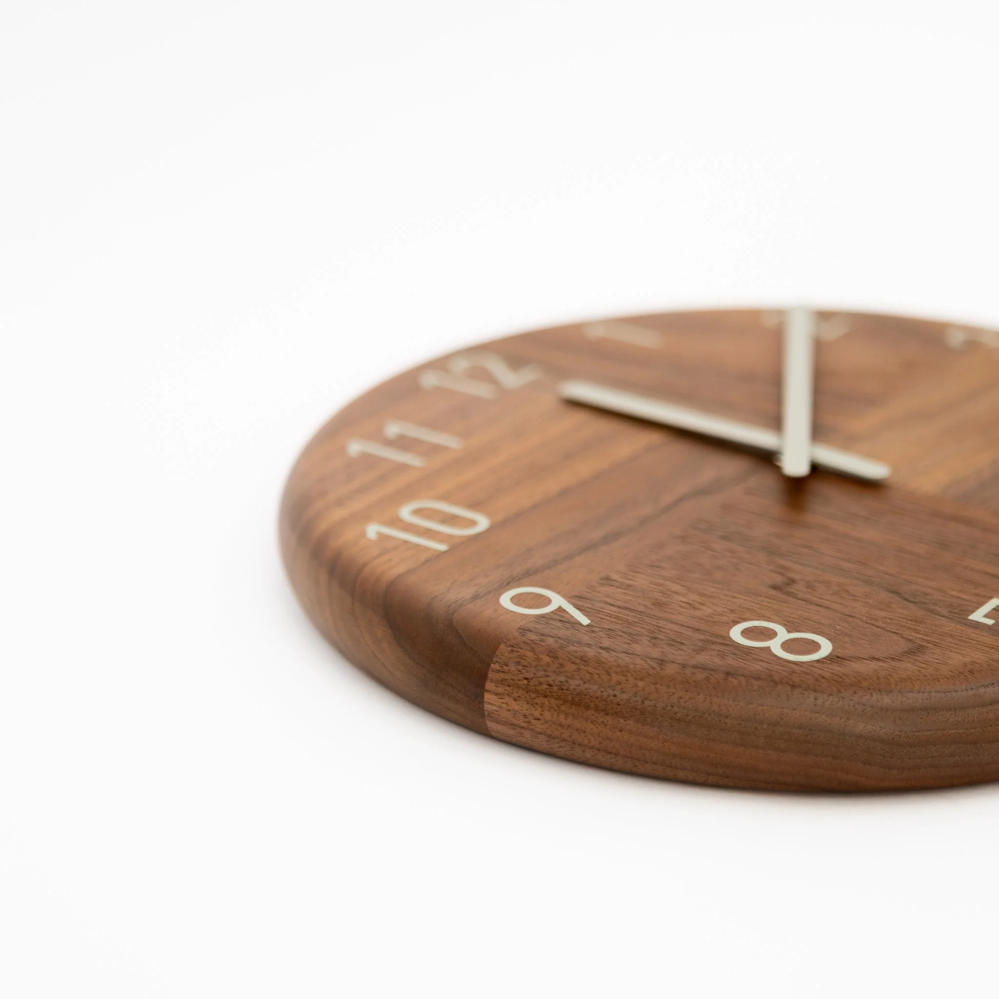 HAGI Clock Rounded Circle - Image 3