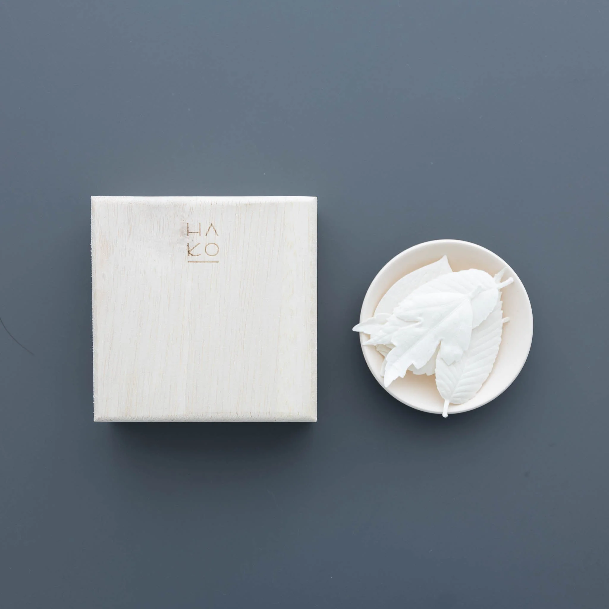 HA KO Paper Incense - White - Image 3