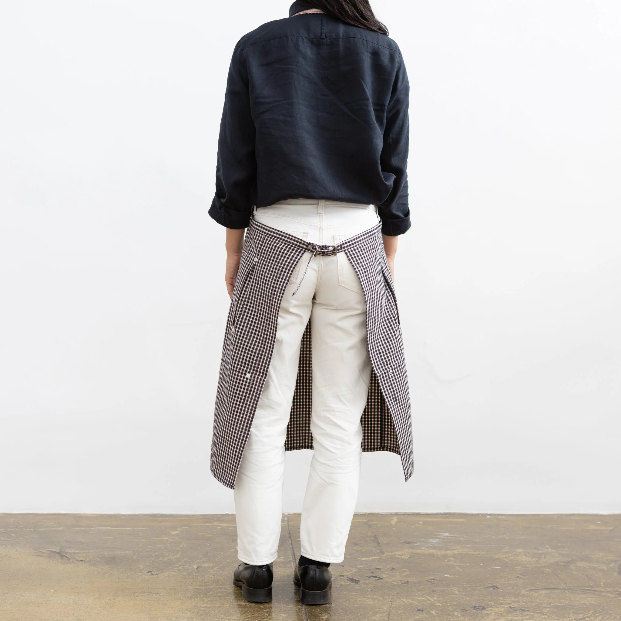 Hakui Bib Apron - Gingham Check - Image 3