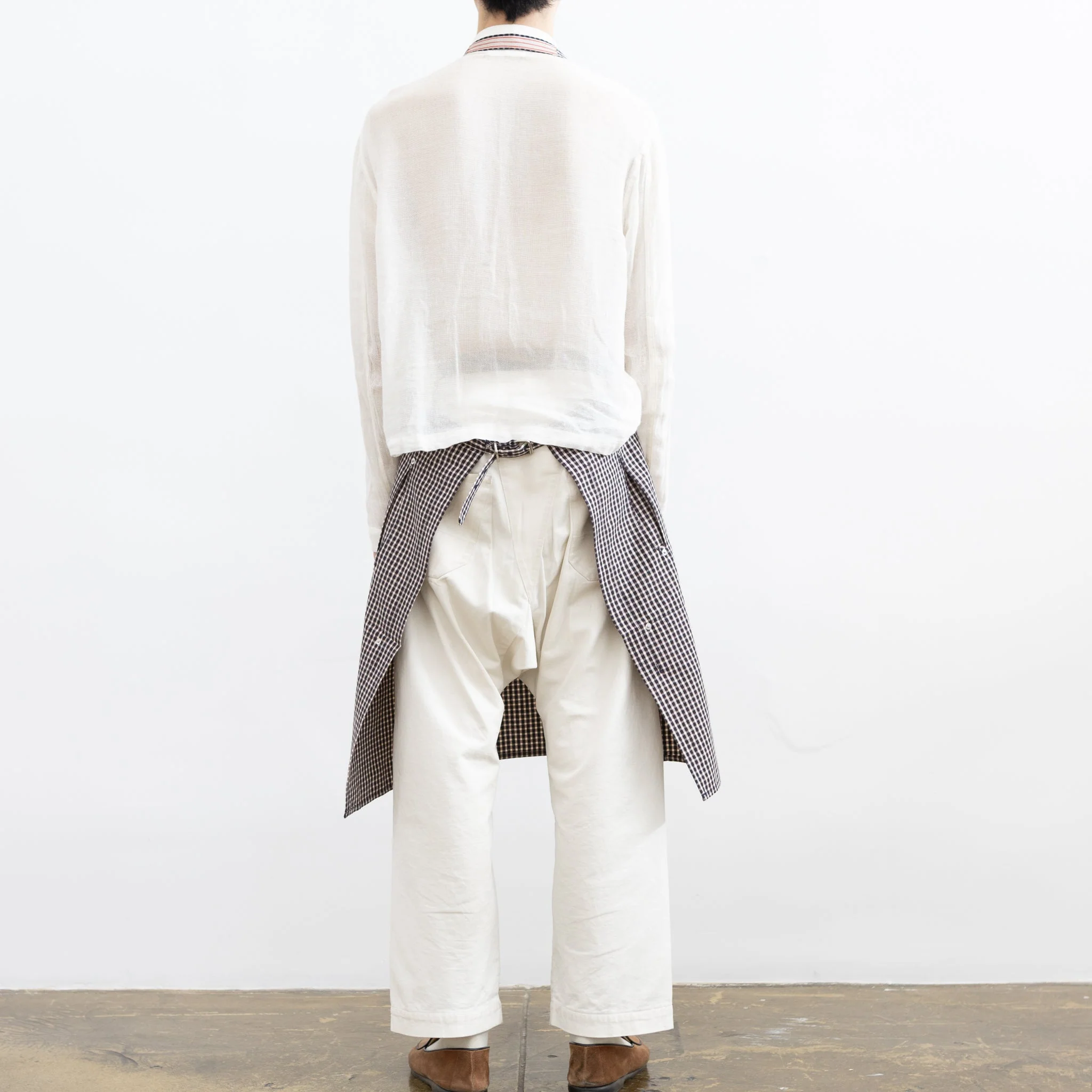 Hakui Bib Apron - Gingham Check - Image 5