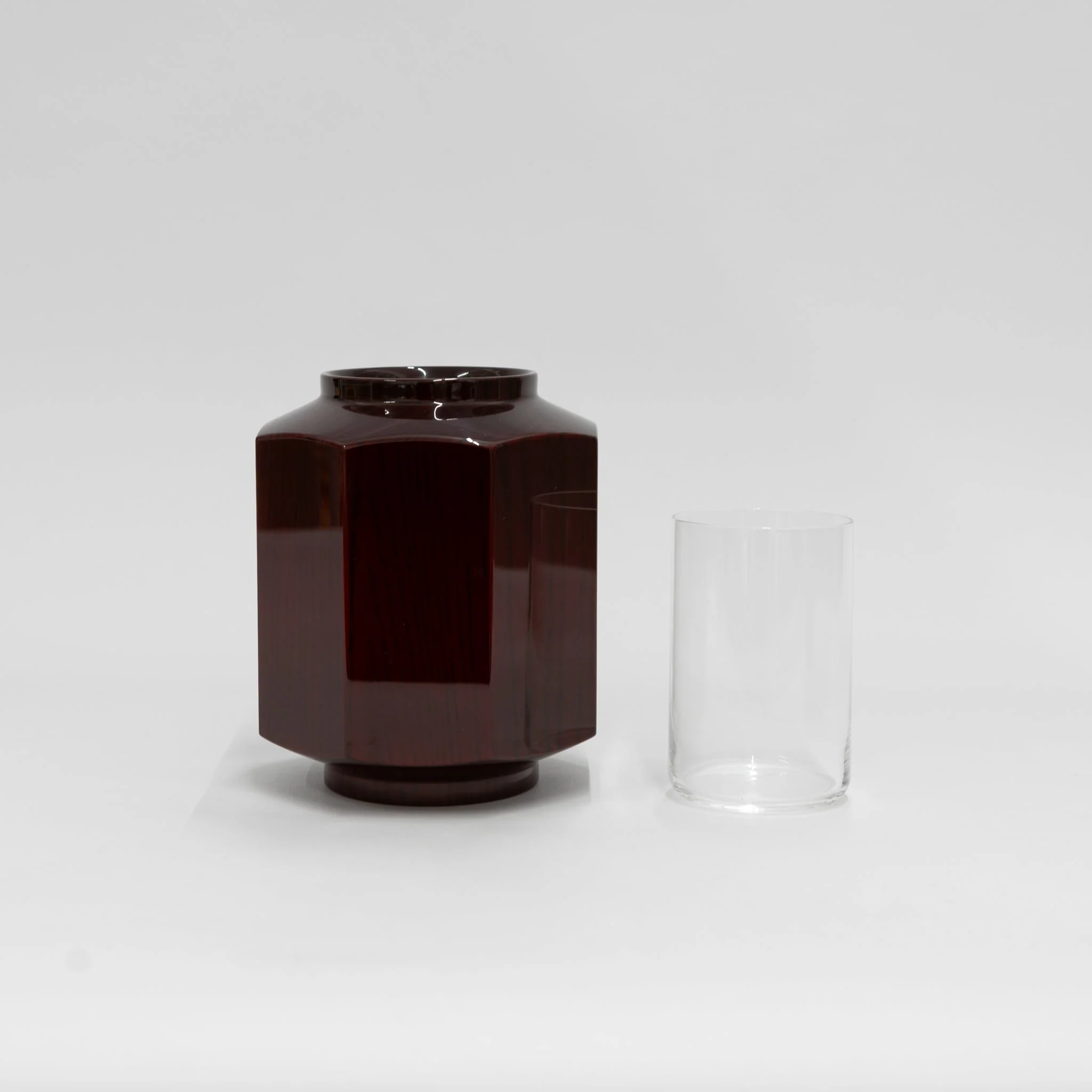 HANATATE A Urushi Red - Image 3