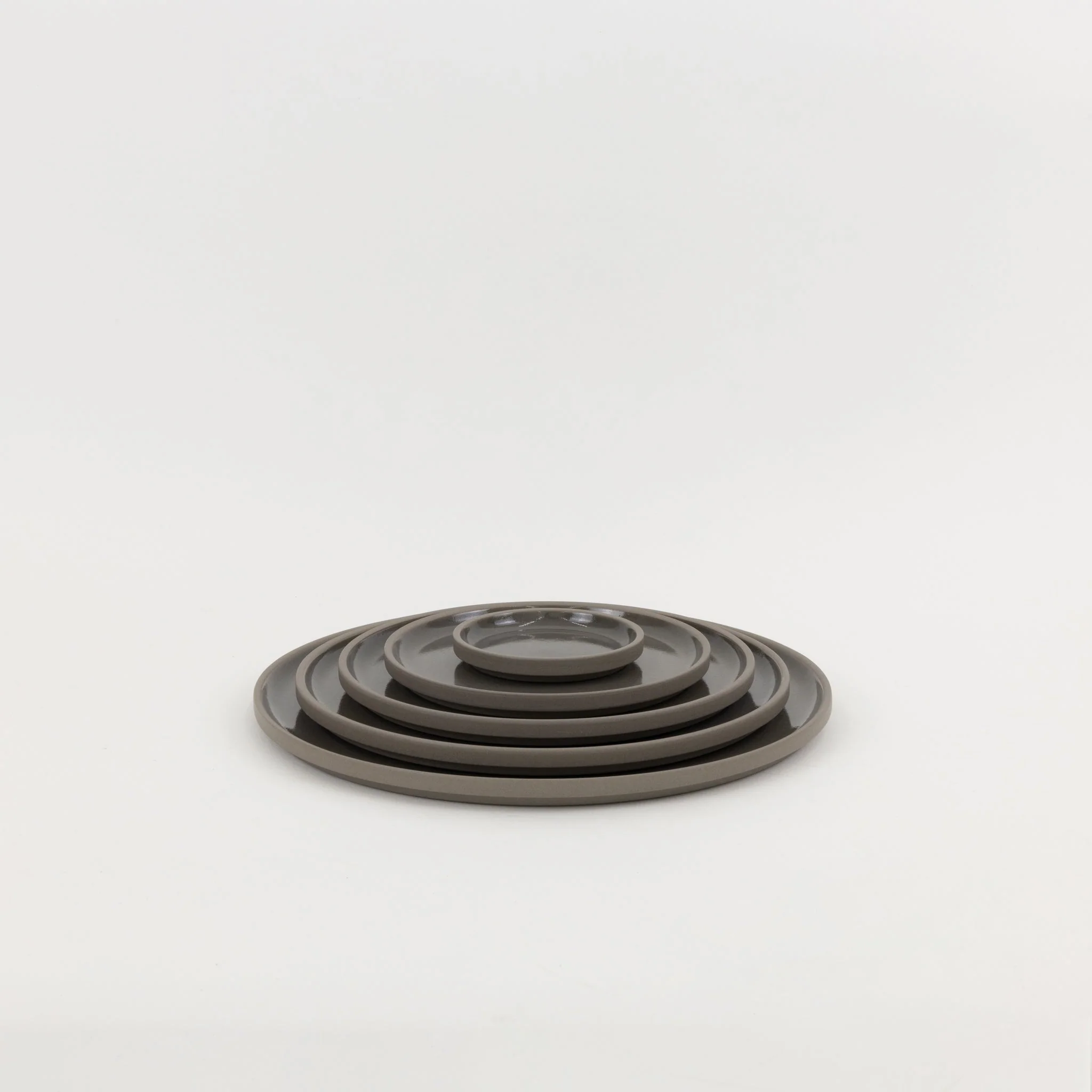 HDG102 - Plate / Lid Dark Gray ø 5.5/8" - Image 3