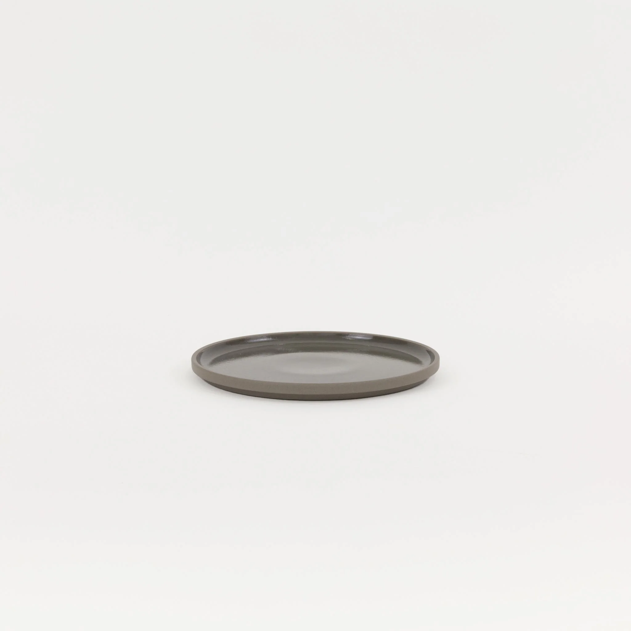 HDG103 - Plate / Lid Dark Gray ø 7.3/8"