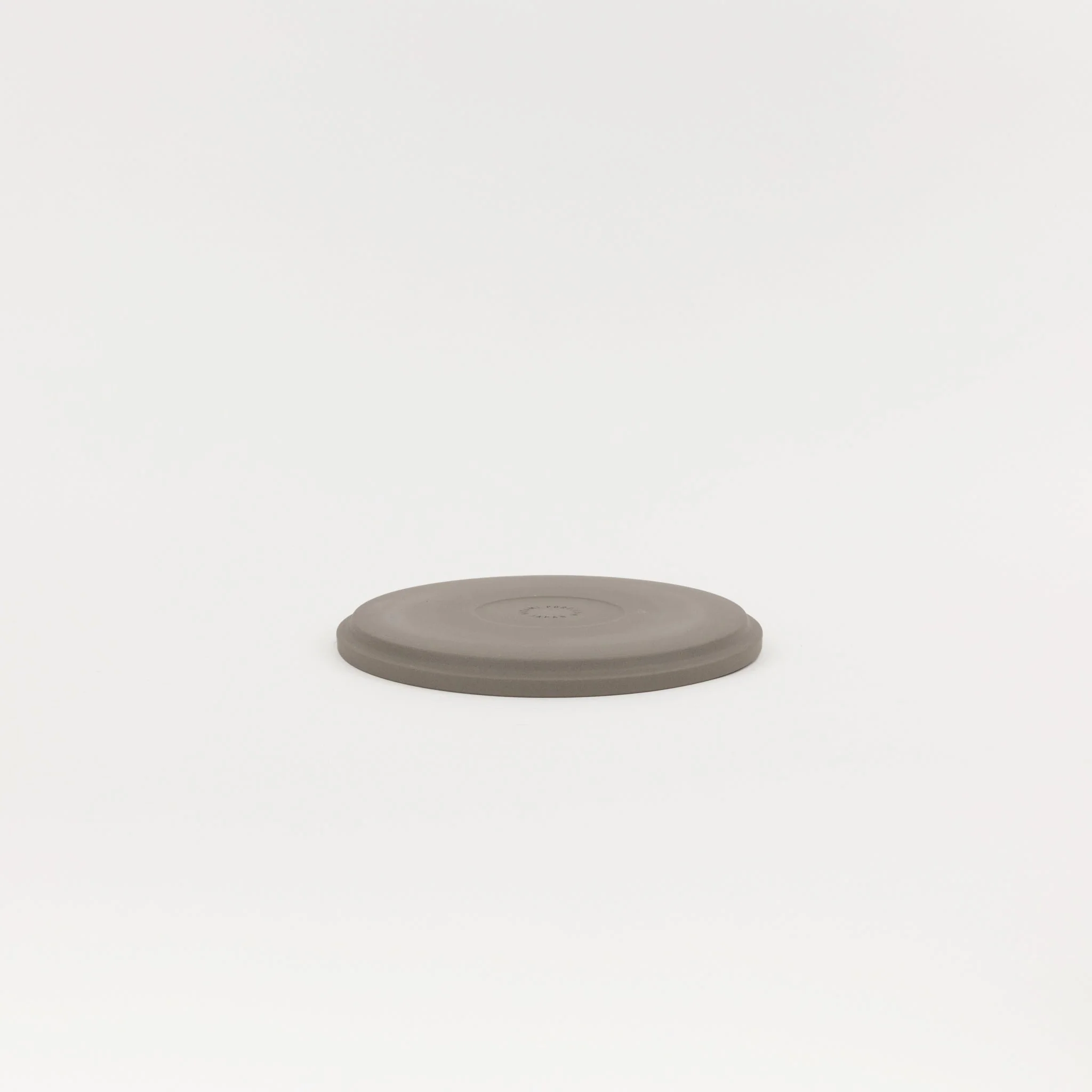 HDG103 - Plate / Lid Dark Gray ø 7.3/8" - Image 2