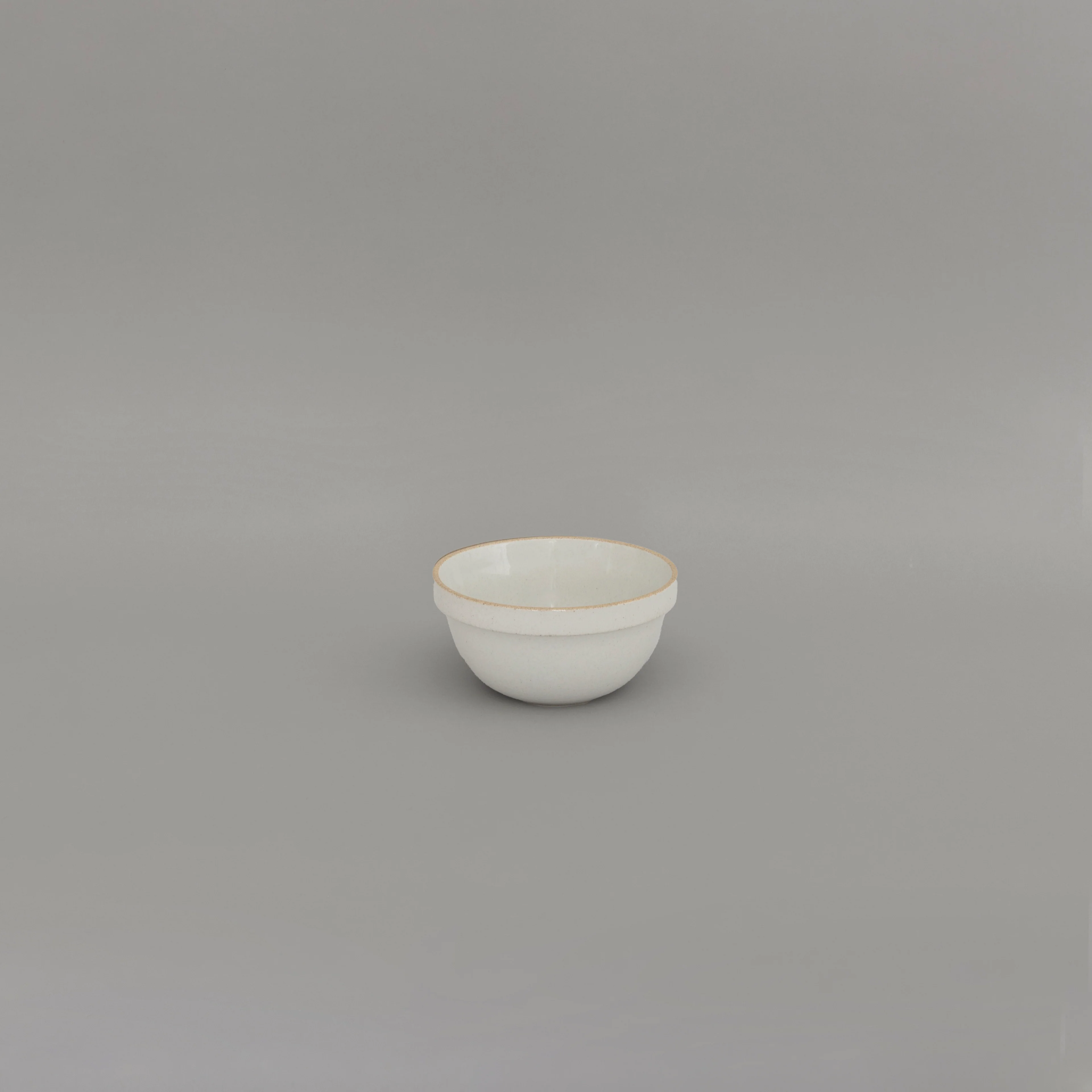 HPM048 - Mid-Deep Round Bowl Gloss Gray Small ø 5.5/8"