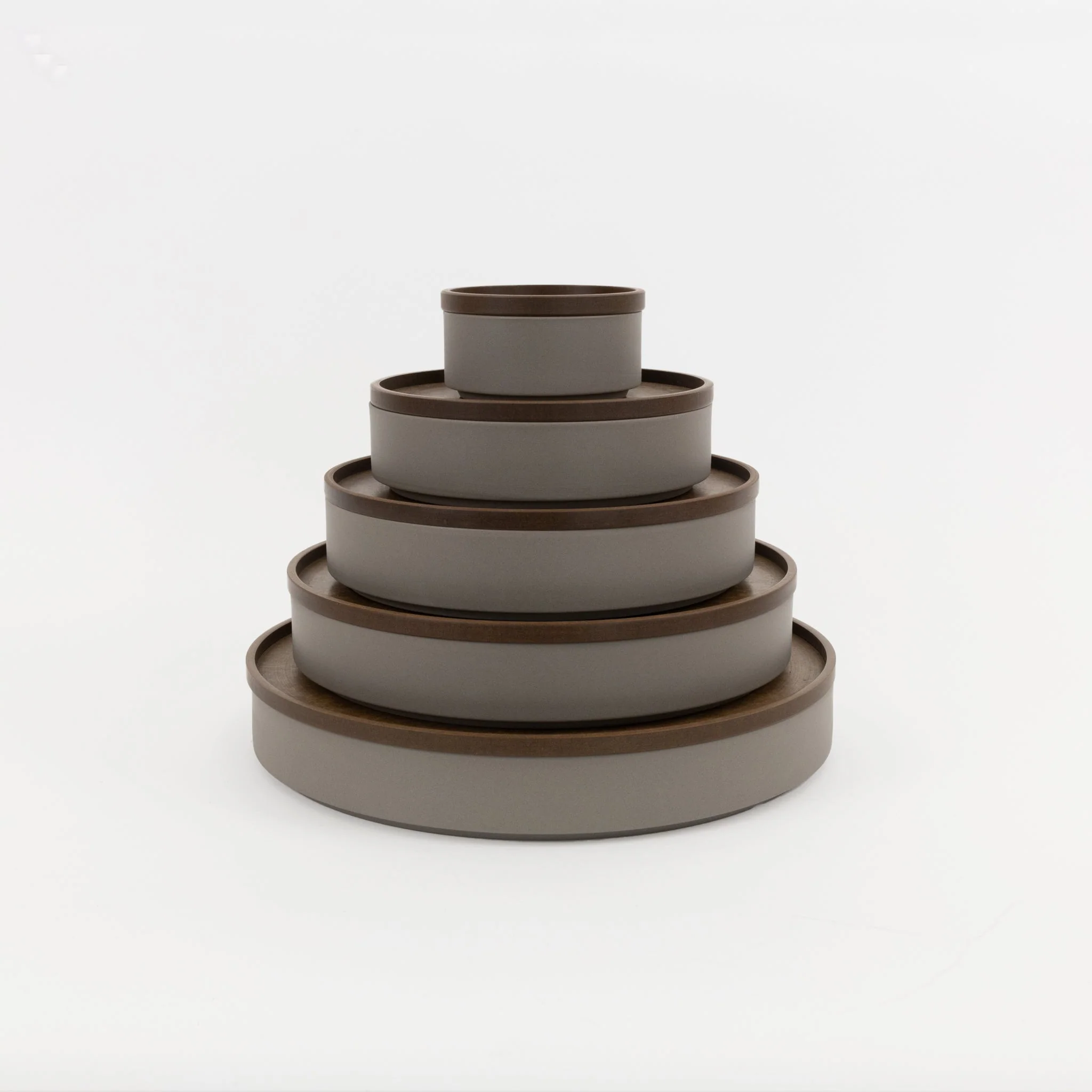 HRN124 - Tray / Lid Dark Brown ø 7.3/8" - Image 4