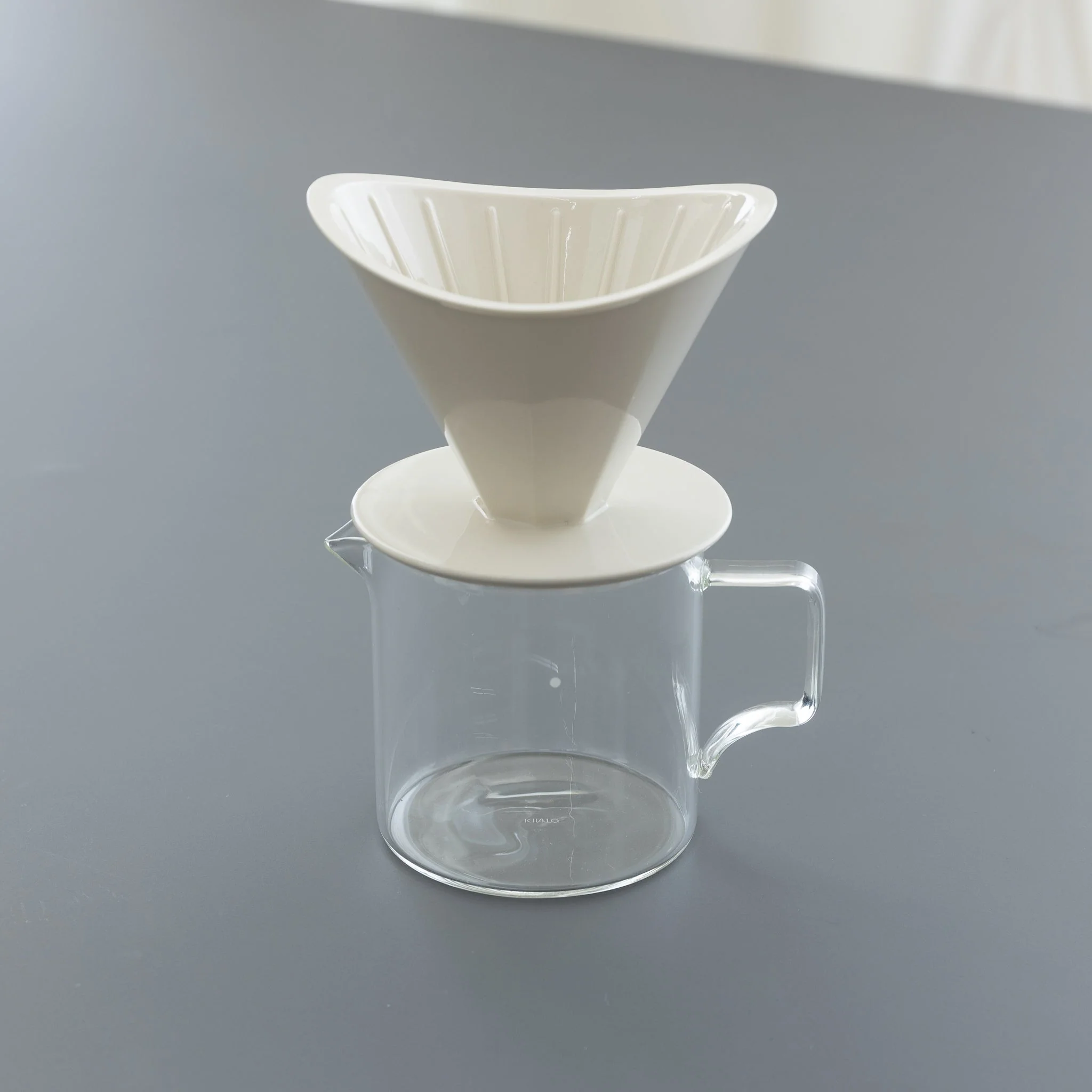 KINTO OCT Coffee Jug - 2 Cups - Image 3