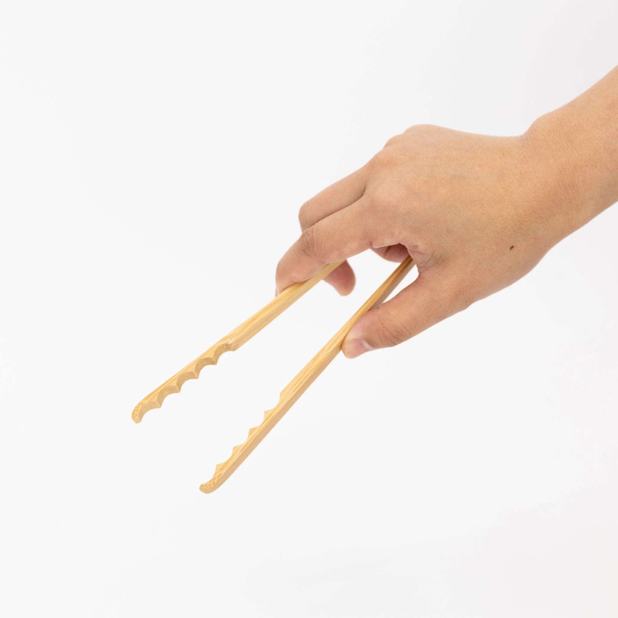 Kosuga Bamboo Tongs - Image 5