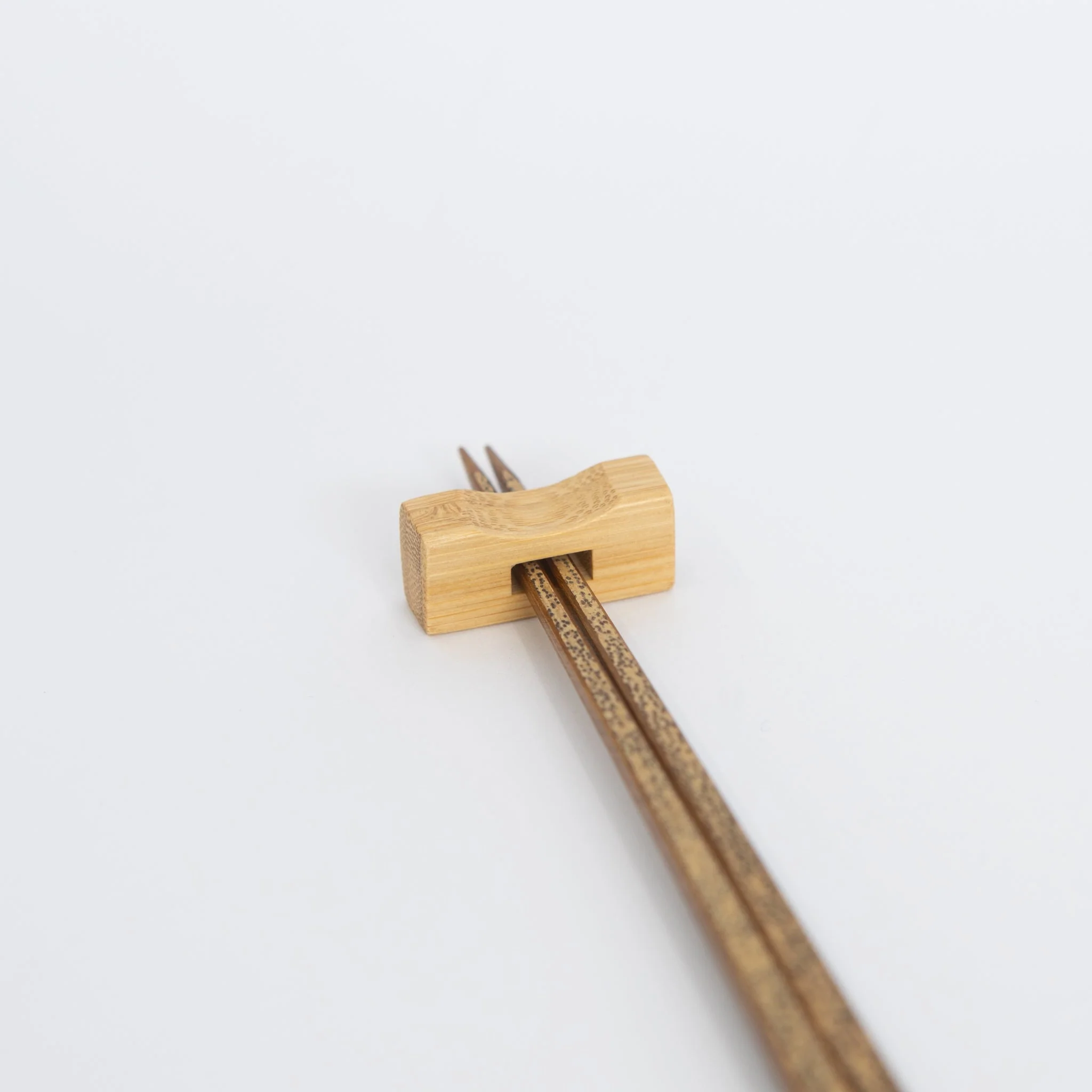 Kosuga Bamboo Chopstick Rests - Image 4