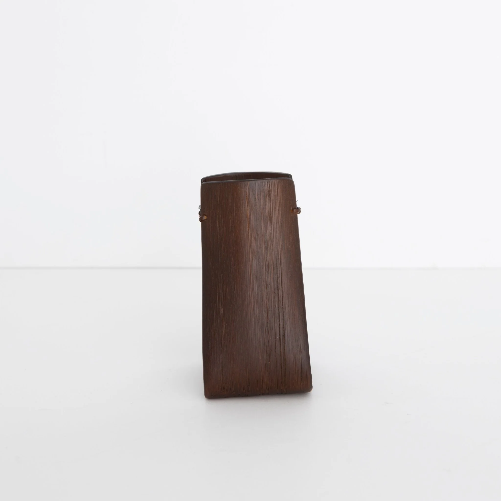 Kosuga Bamboo Flower Vase - Noshi - Image 3
