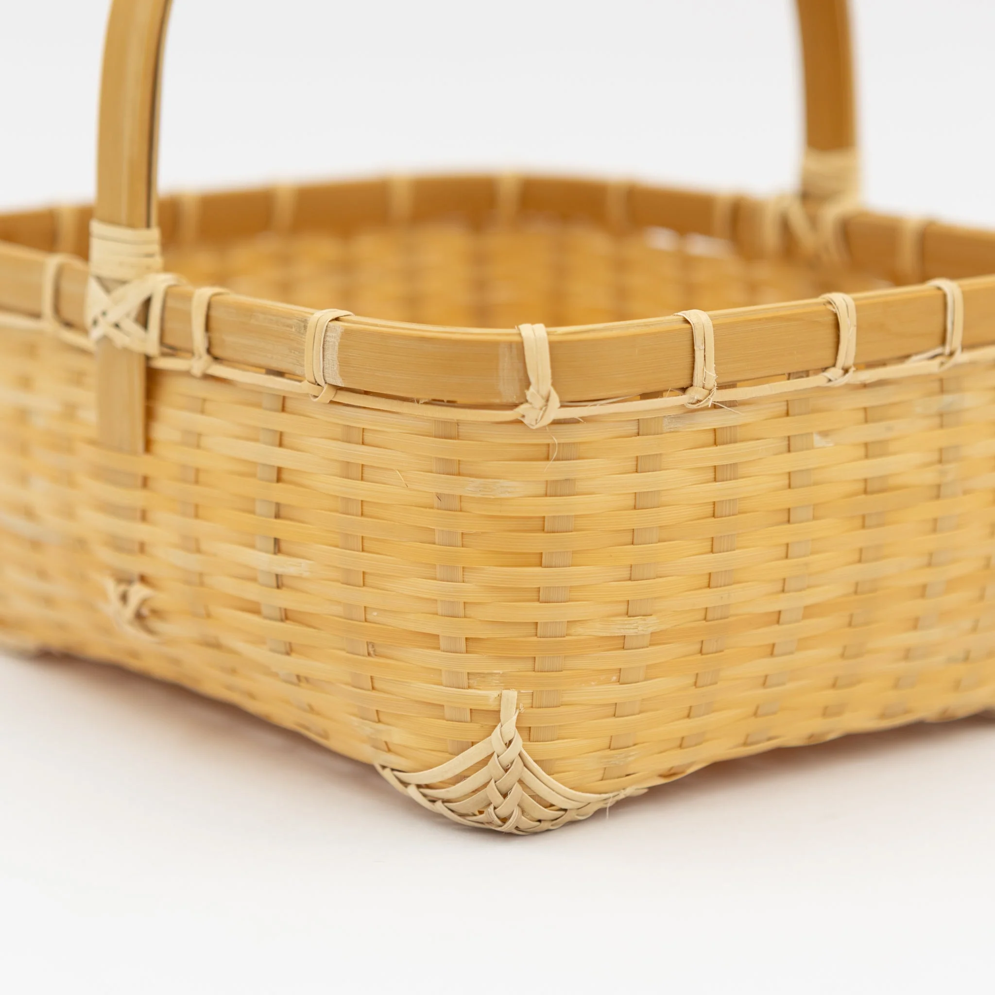 Kosuga Square Basket with Handle - Image 5