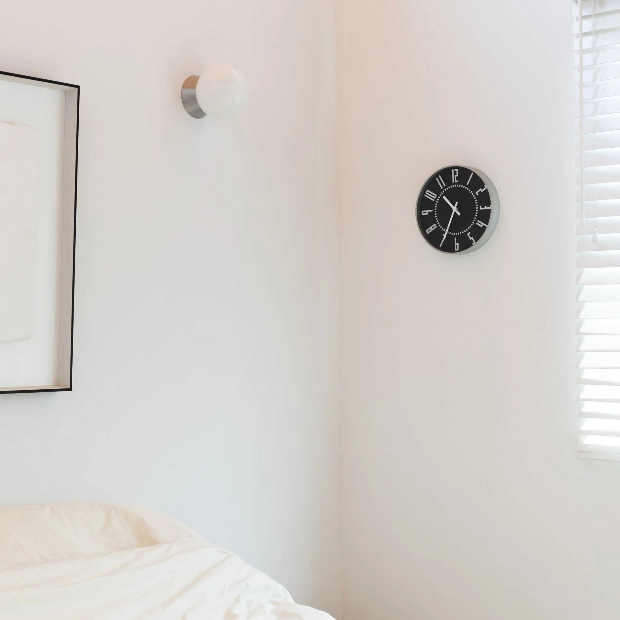 Lemnos Eki Sapporo Station Wall Clock - Image 3