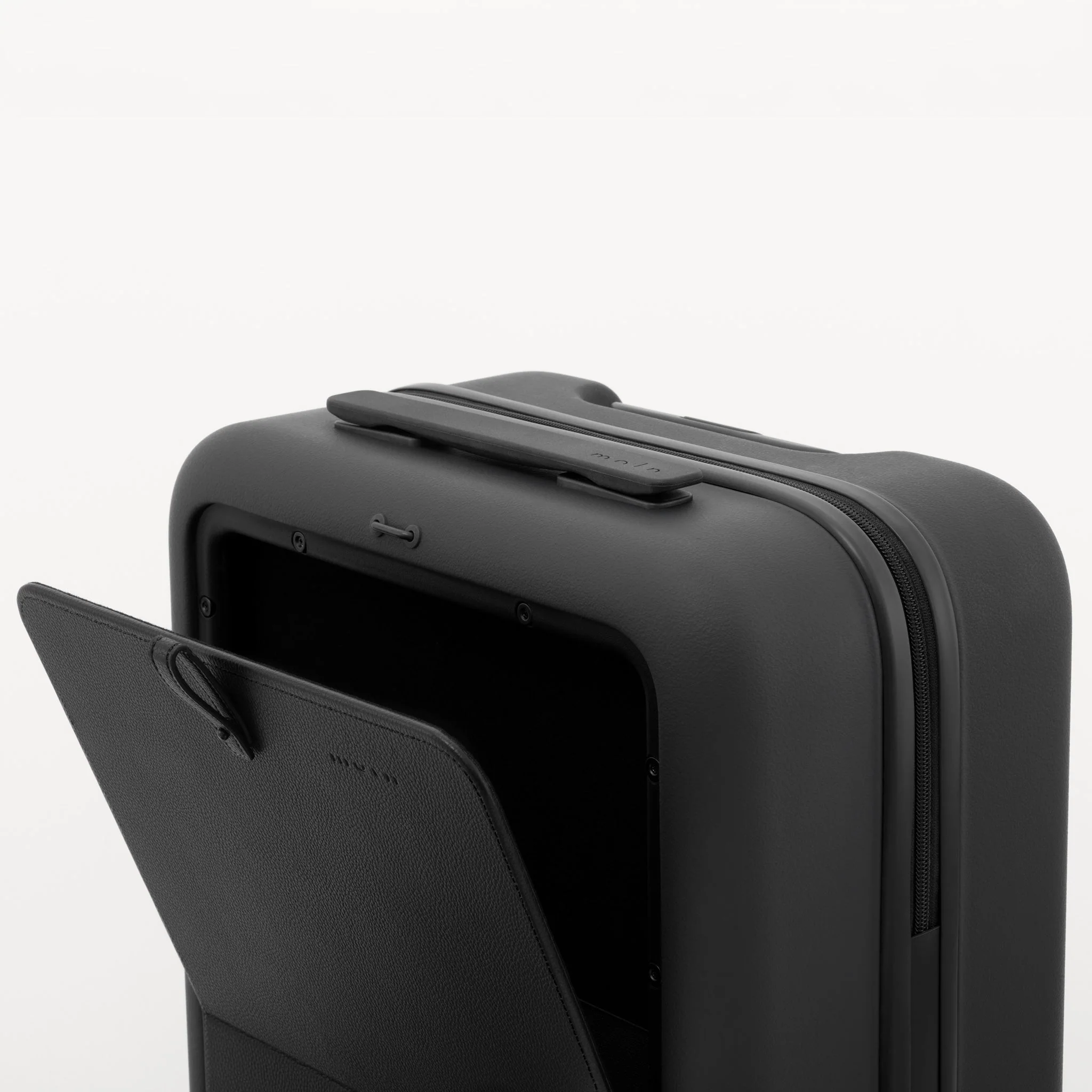 Moln Suitcase - Small Plus - Obsidian - Image 7