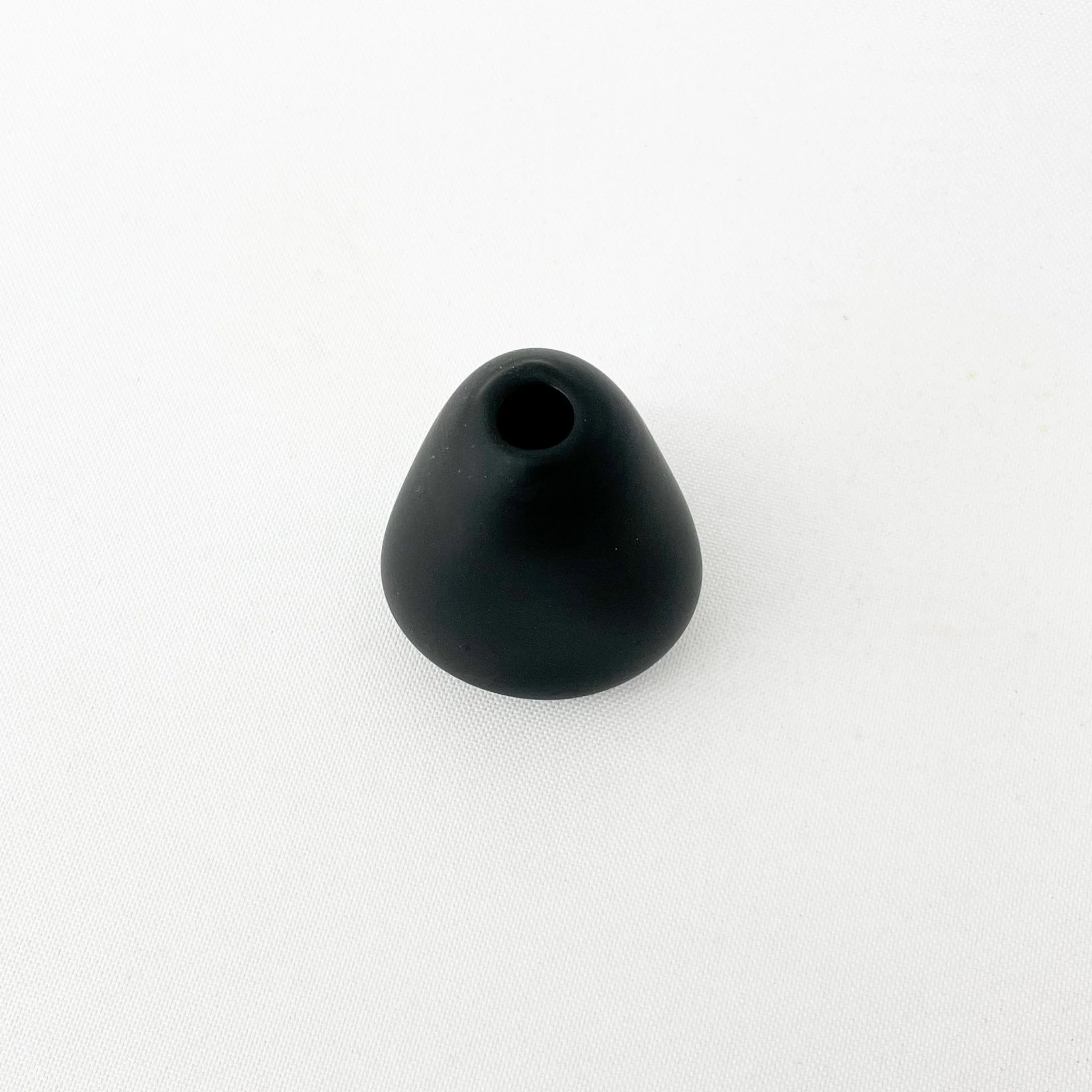 Sugahara Matte Black Bud Vases - Image 4