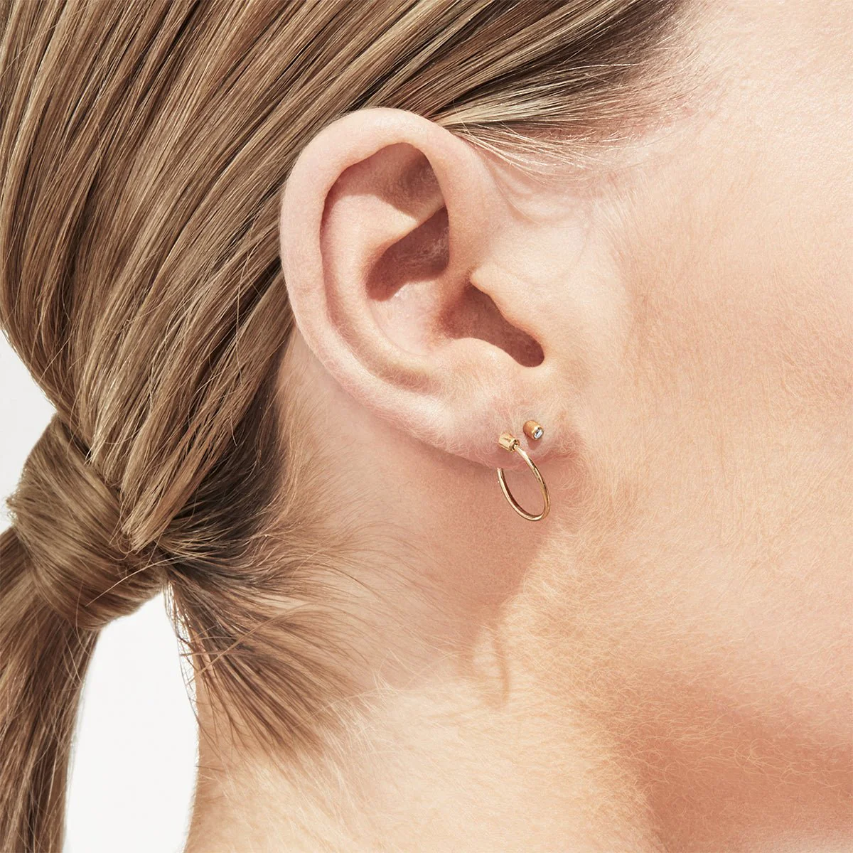 Shihara Diamond Twist Round Earring 01 - Image 2