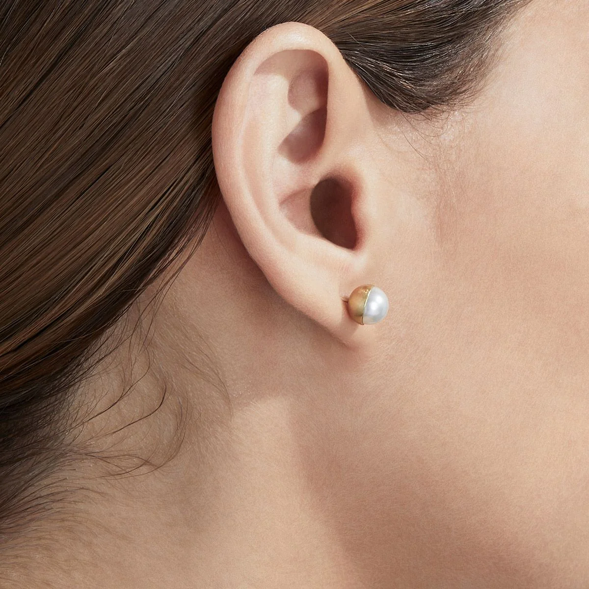 Shihara Half Pearl Earring 0° - Image 3
