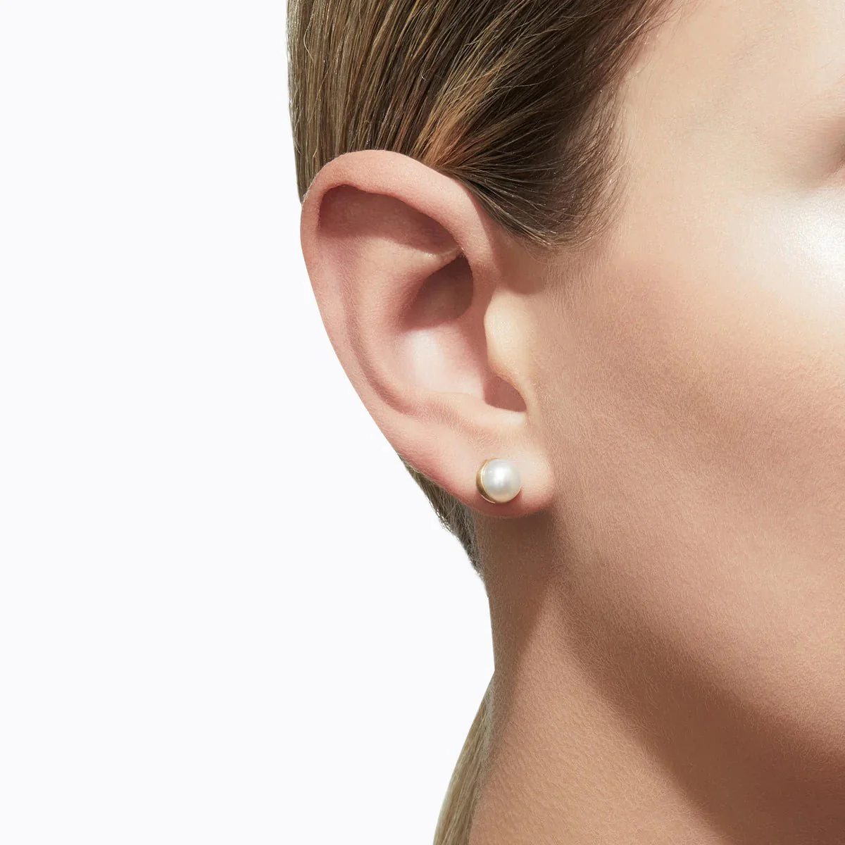 Shihara Half Pearl Earring 45° - Image 2