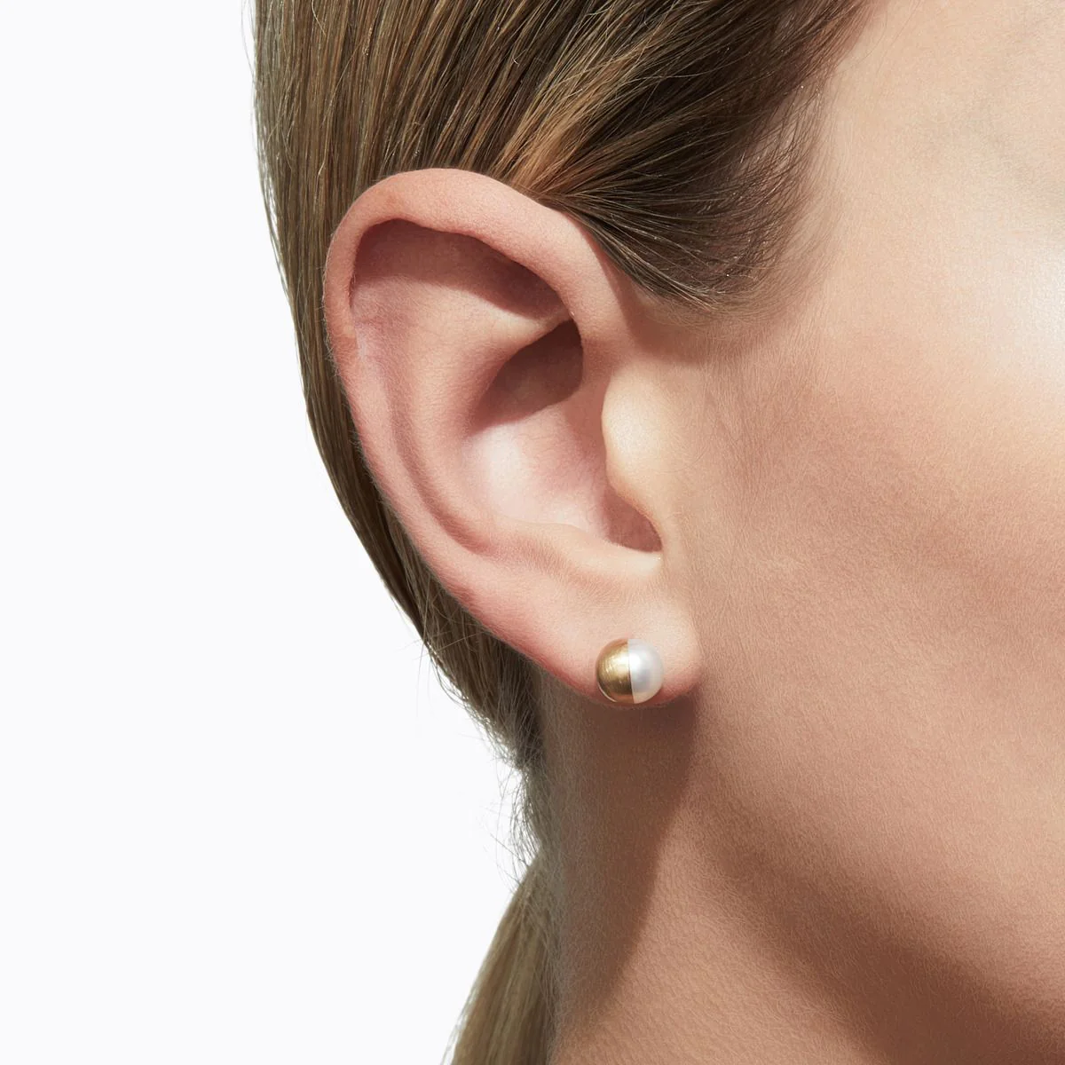 Shihara Half Pearl Earring 90° - Image 2