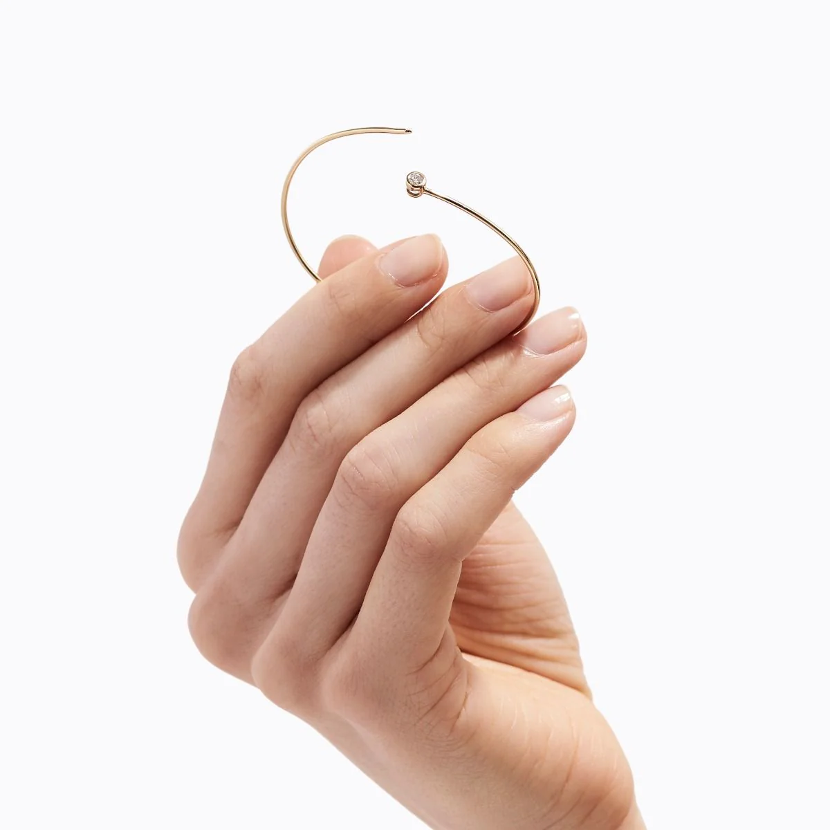 Shihara One-Stone Hoop Bracelet - Image 4