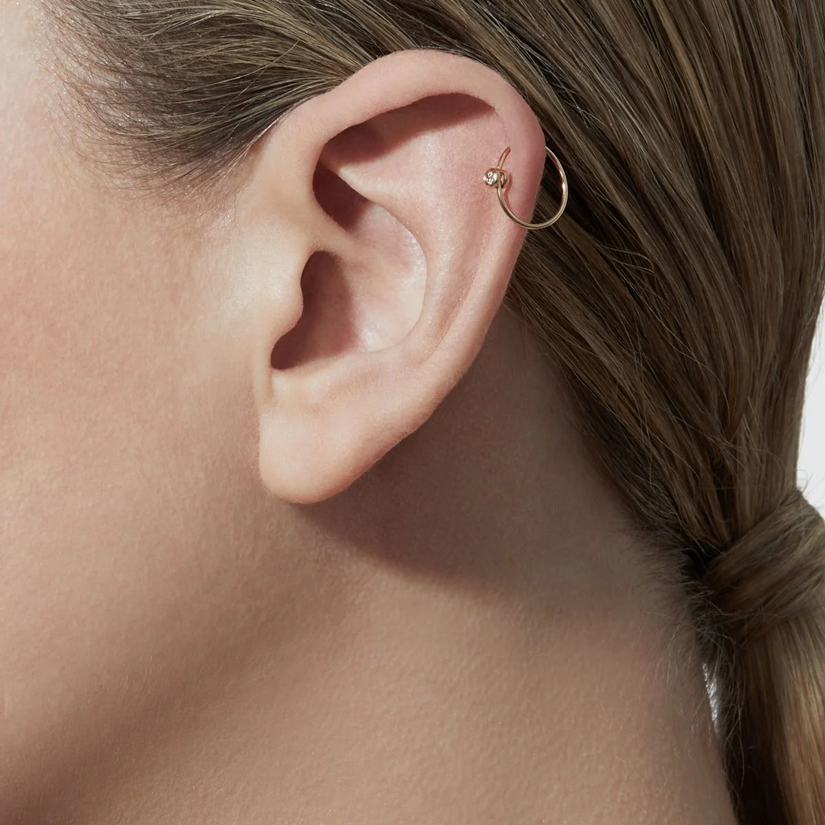 Shihara One-Stone Hoop Earring 01 - Image 7