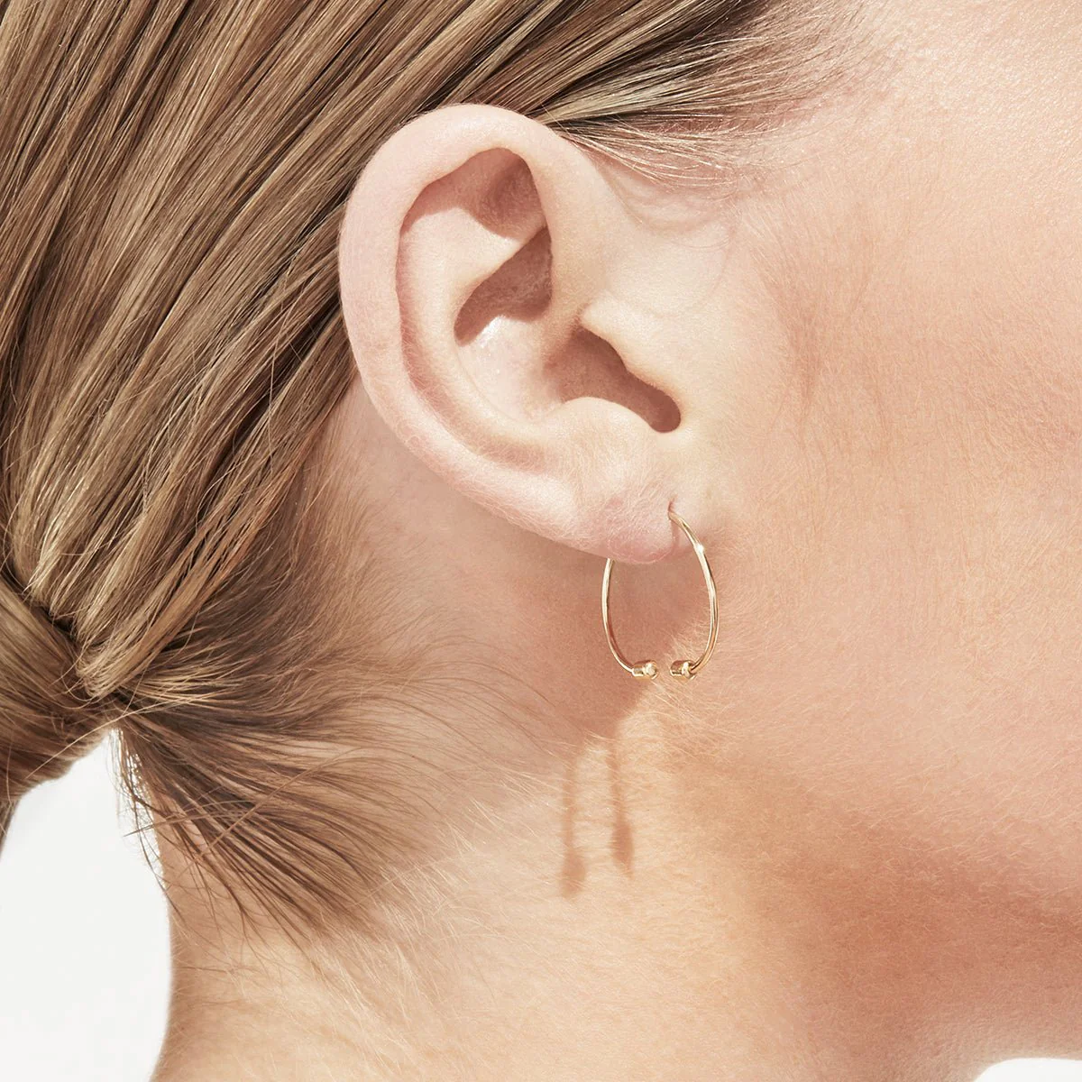 Shihara Twist Round Earring 02 - Image 4