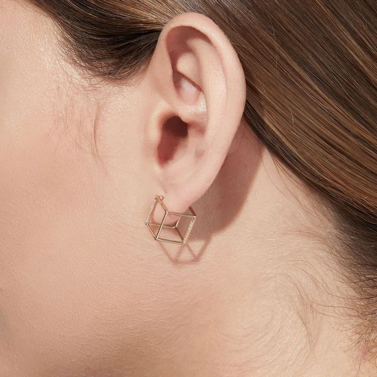 Shihara Diamond Square Earring 10 (01) - Image 3
