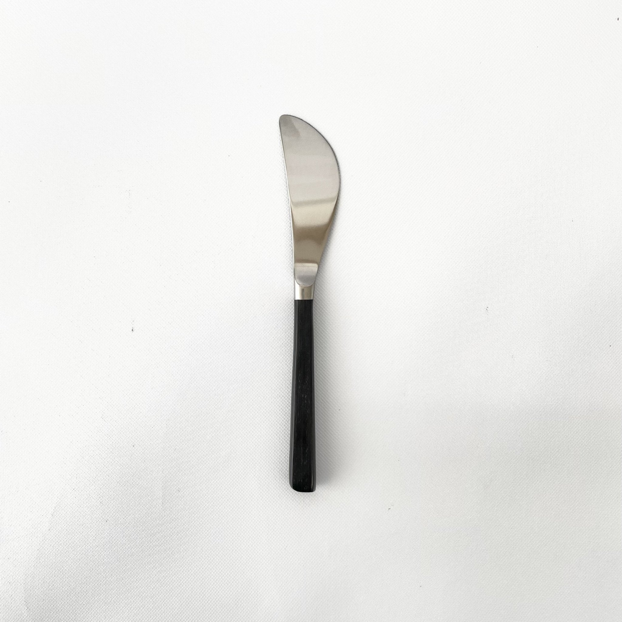 Sori Yanagi Stainless Steel and Birch Wood Handle Flatware - Image 4