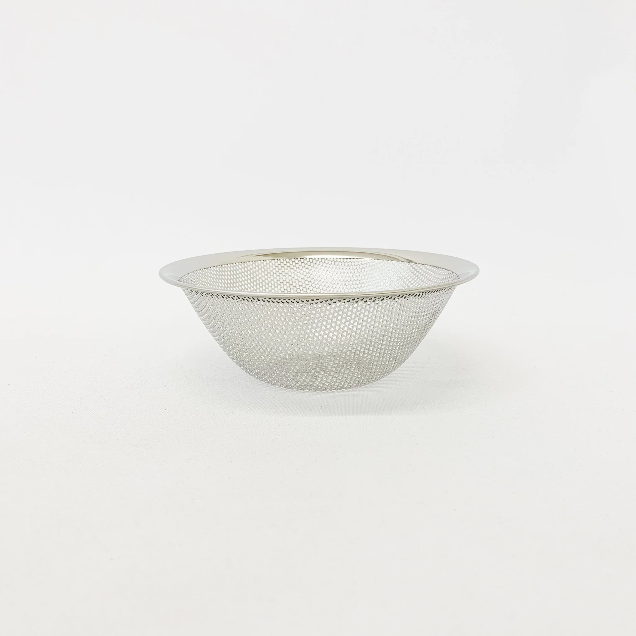 Sori Yanagi Stainless Strainers and Bowls - Image 3