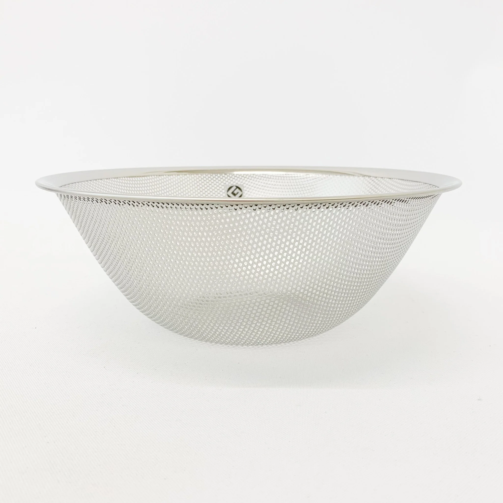 Sori Yanagi Stainless Strainers and Bowls - Image 5