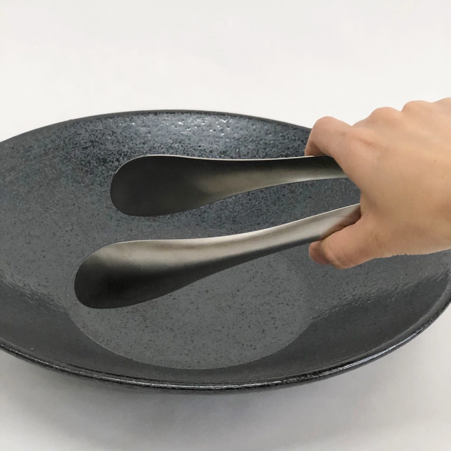 Sori Yanagi Stainless Steel Tongs [TS012] - Image 3